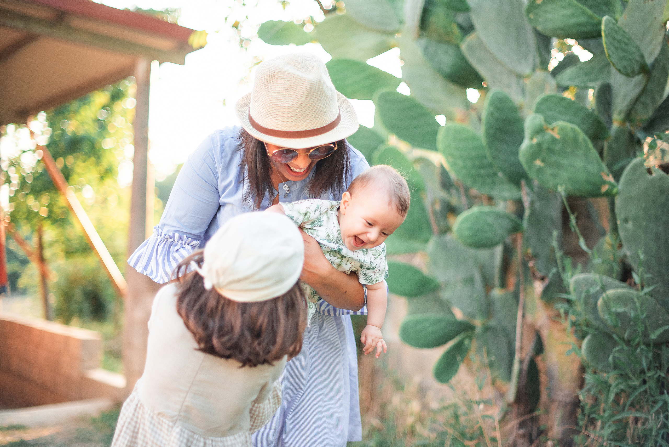 Foto di famiglia. Ciao, benvenuta! Sono Anastasia la vostra fotografa per il matrimonio