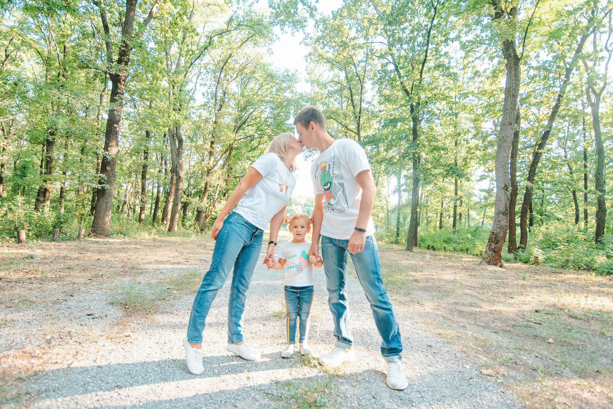 Foto di famiglia. Ciao, benvenuta! Sono Anastasia la vostra fotografa per il matrimonio