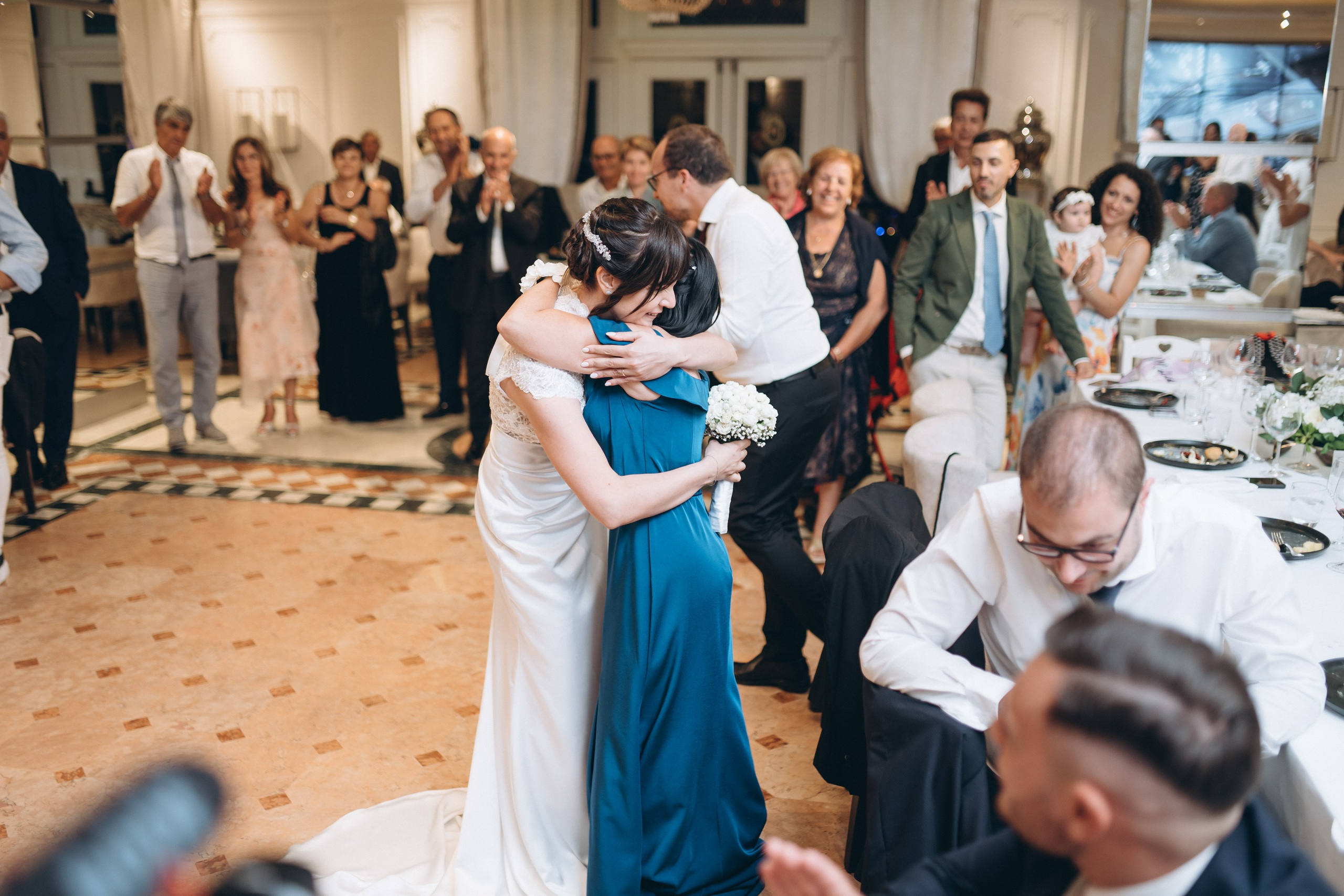 STEFANIA & GIUSEPPE. Ciao, benvenuta! Sono Anastasia la vostra fotografa per il matrimonio
