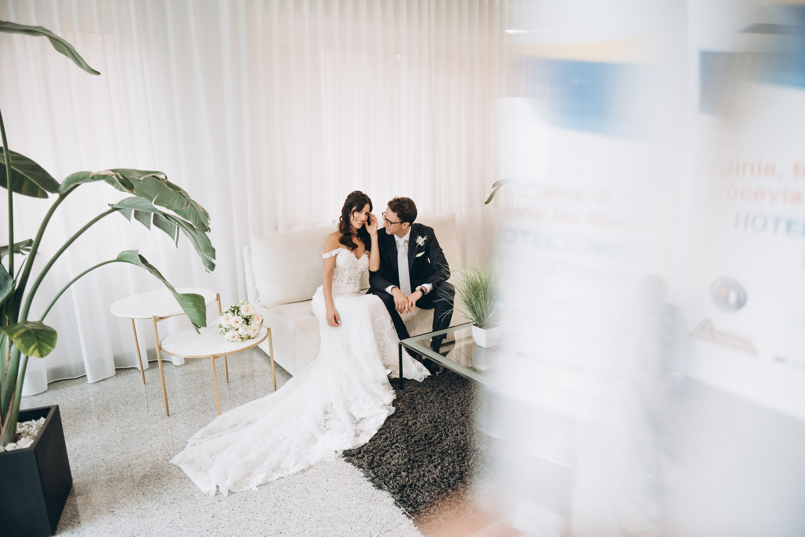 Antonella e Paolo. Ciao, benvenuta! Sono Anastasia la vostra fotografa per il matrimonio