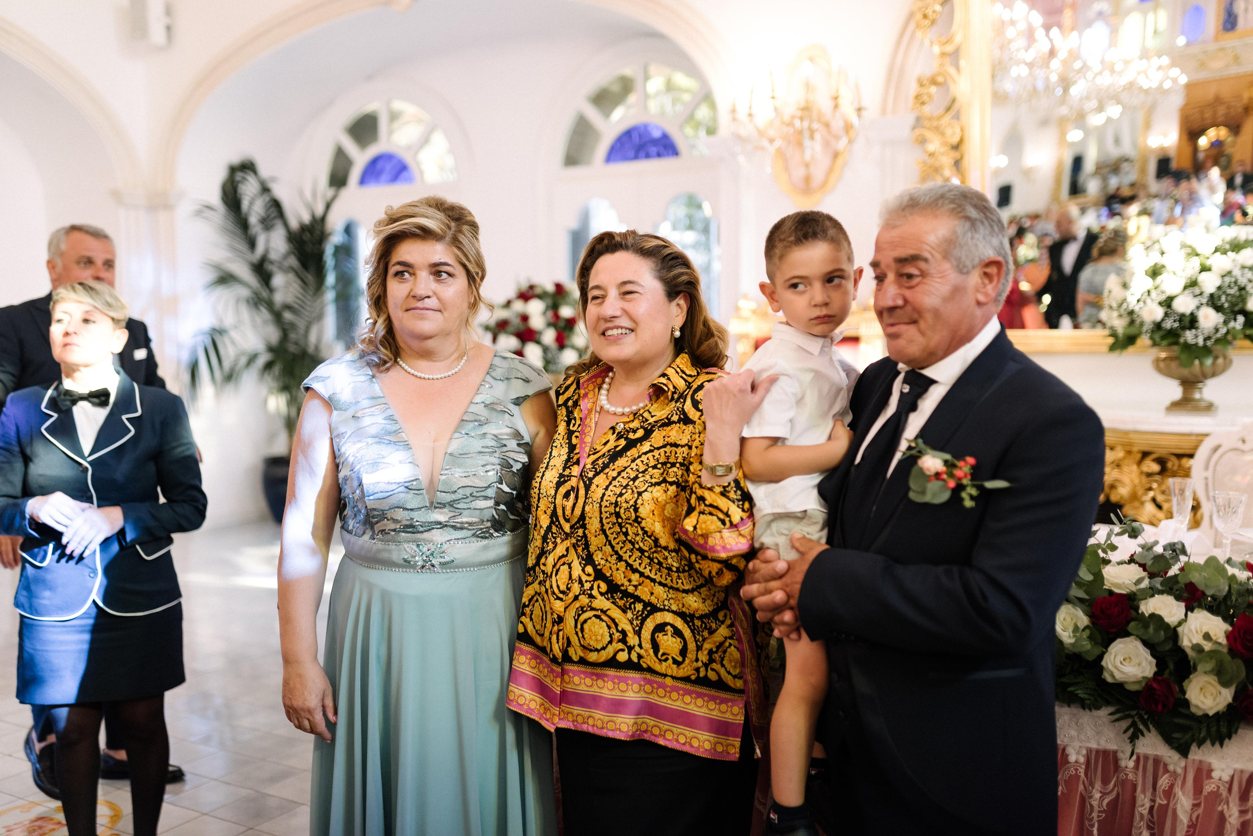 INCORONATA E GIOVANNI. Ciao, benvenuta! Sono Anastasia la vostra fotografa per il matrimonio