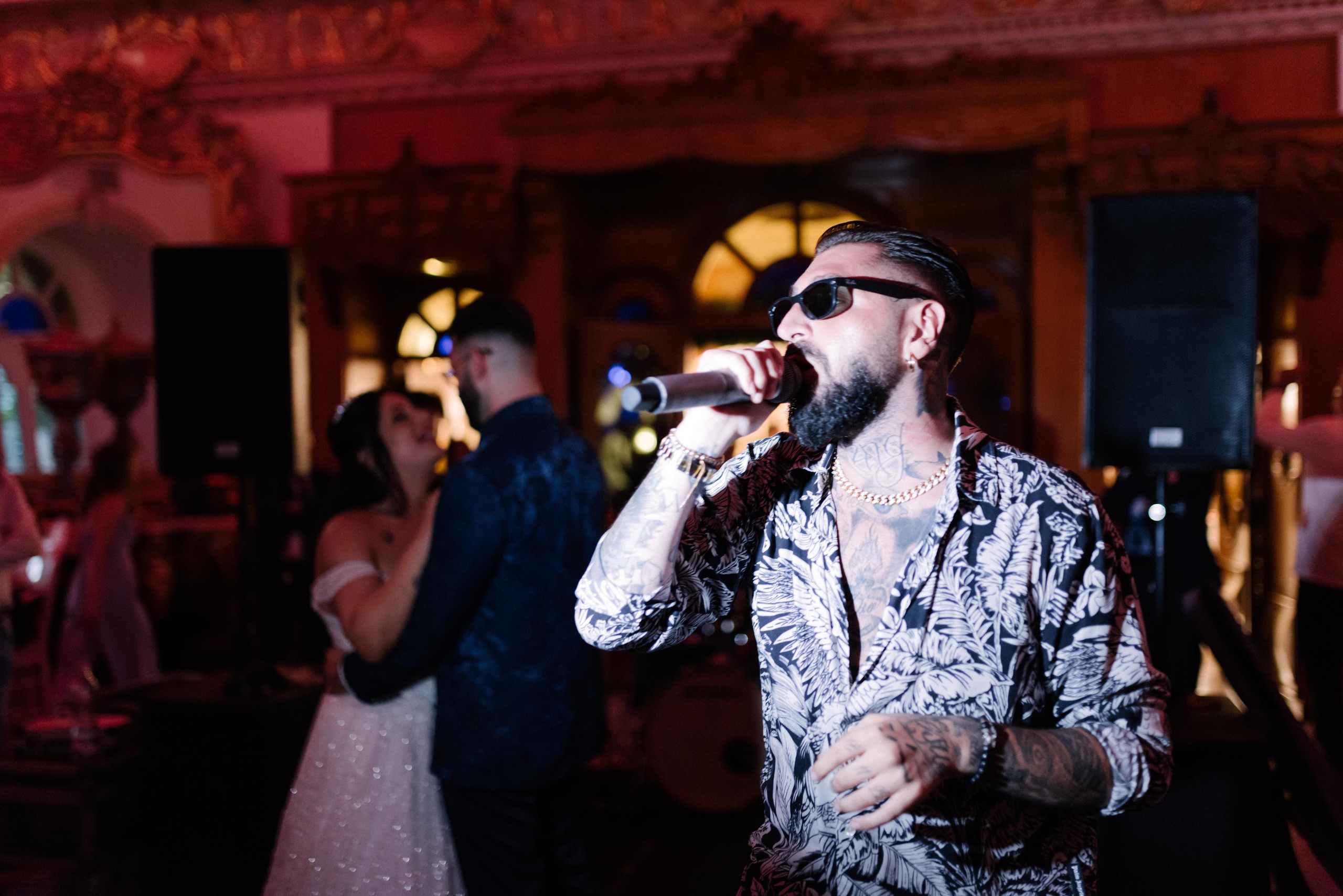 INCORONATA E GIOVANNI. Ciao, benvenuta! Sono Anastasia la vostra fotografa per il matrimonio