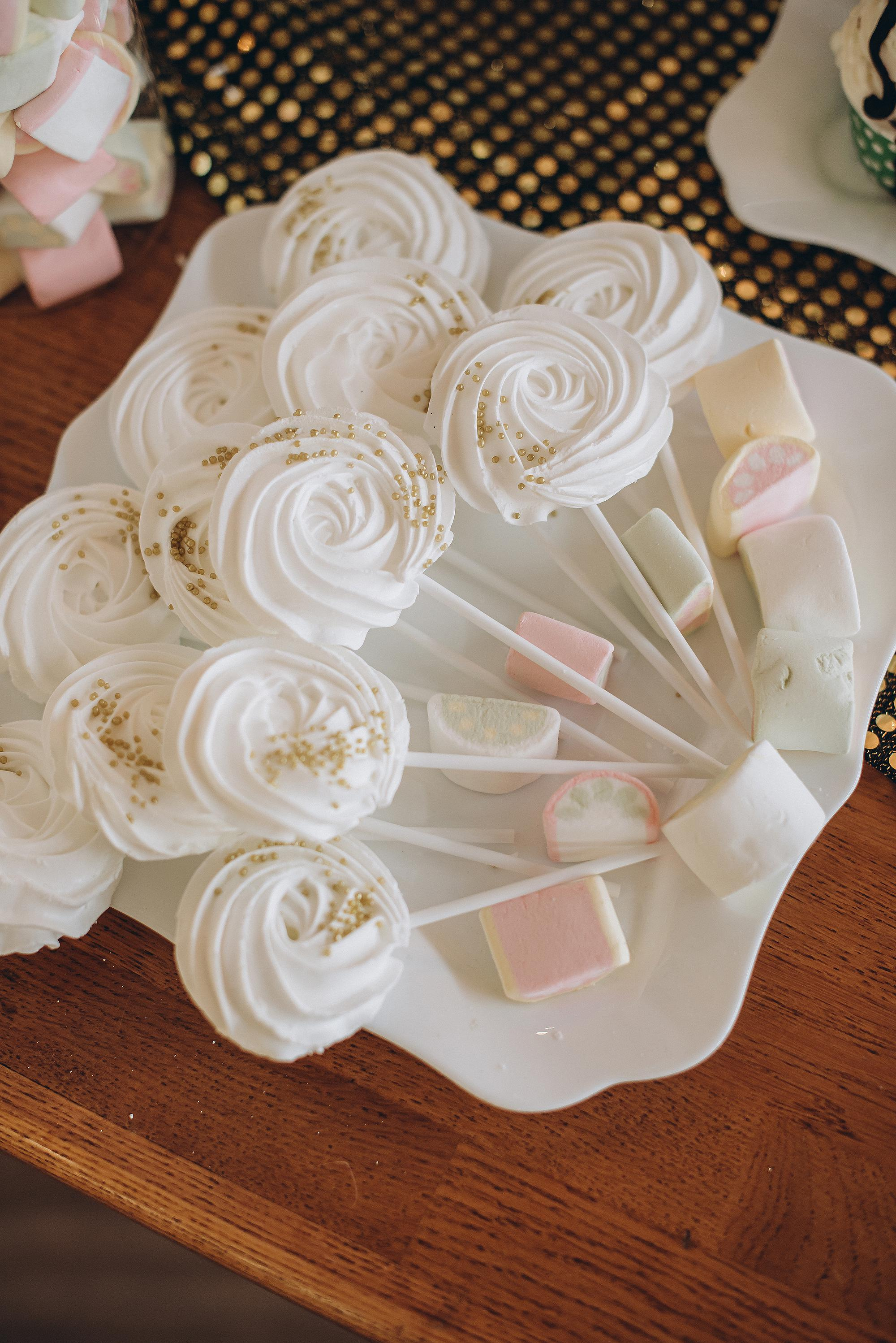 Kate. Ciao, benvenuta! Sono Anastasia la vostra fotografa per il matrimonio