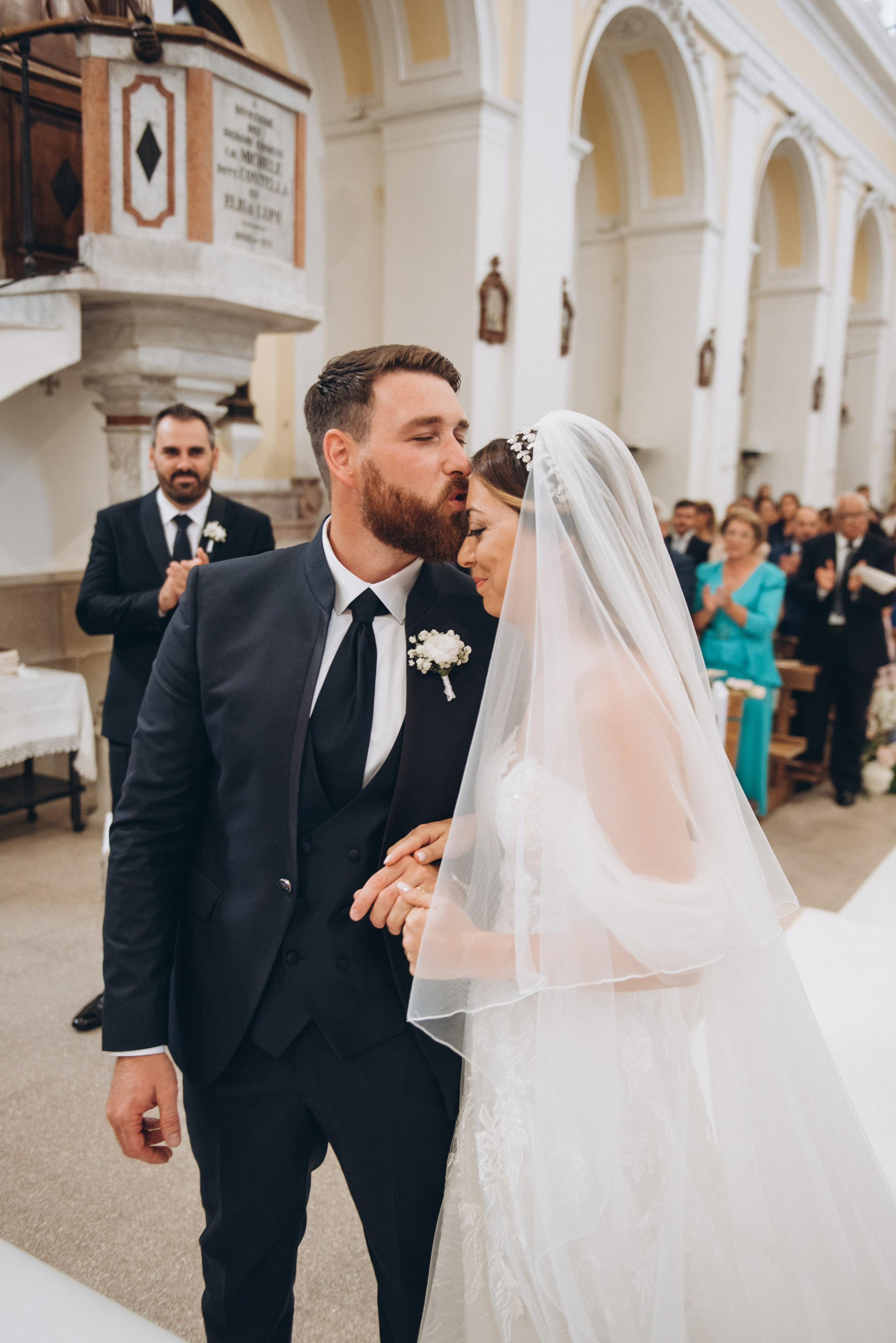 ANNA E LEONARDO. Ciao, benvenuta! Sono Anastasia la vostra fotografa per il matrimonio