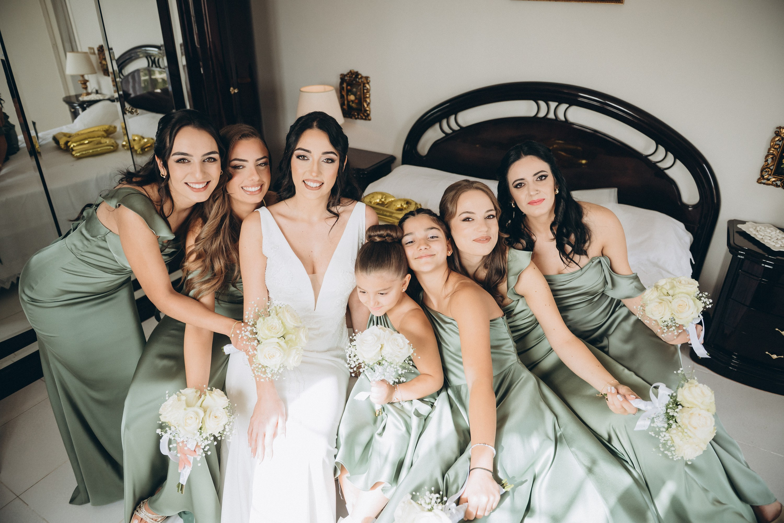 NICOLE & OTO. Ciao, benvenuta! Sono Anastasia la vostra fotografa per il matrimonio