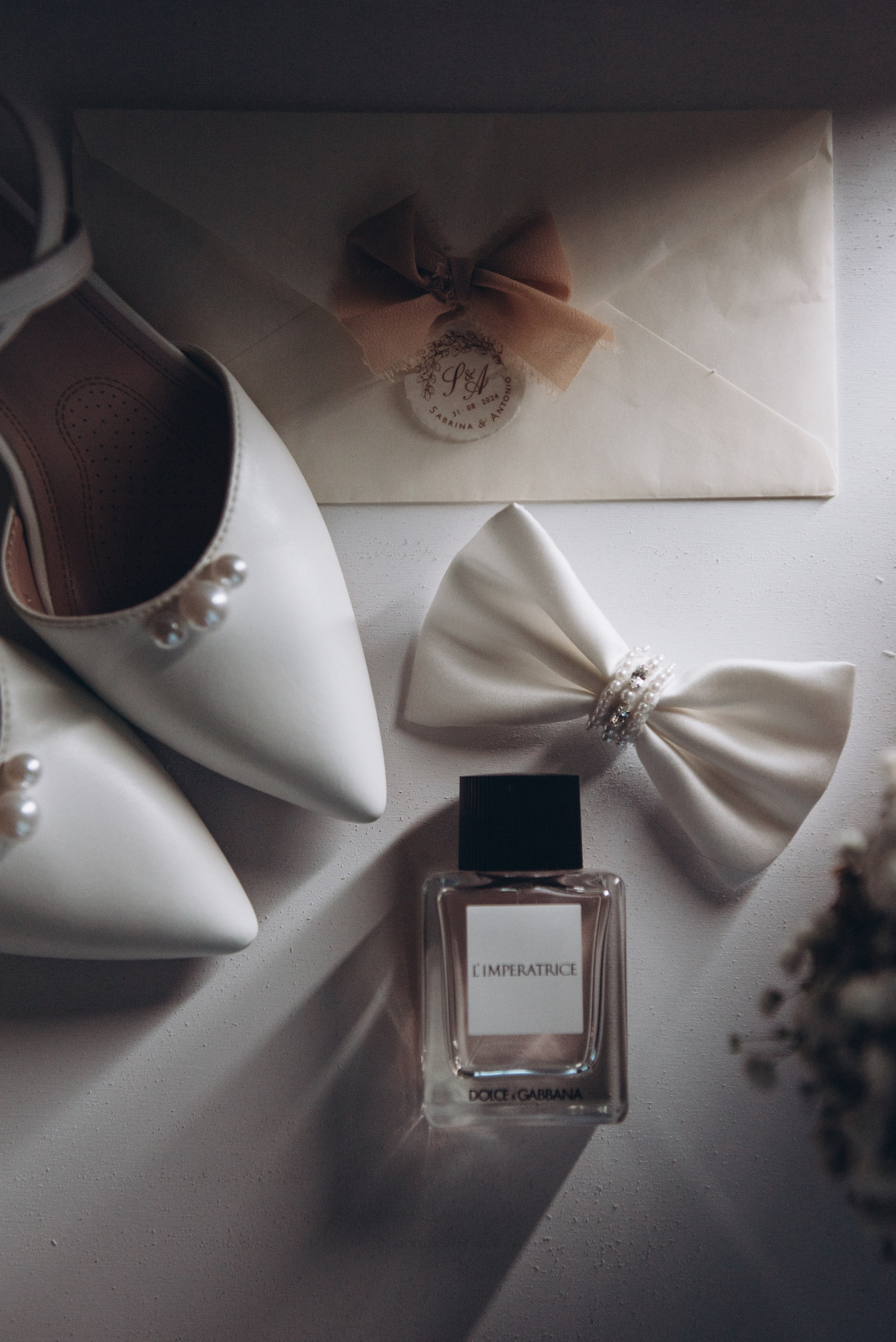 TONI & SABRINA. Ciao, benvenuta! Sono Anastasia la vostra fotografa per il matrimonio