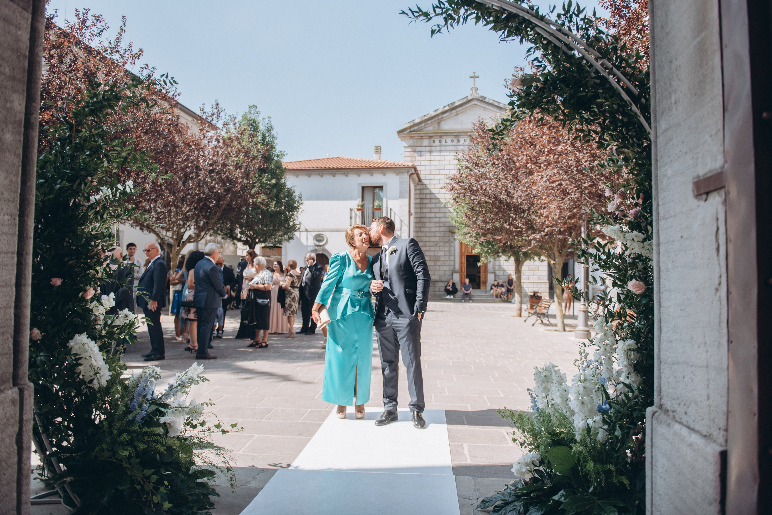 ANNA E LEONARDO. Ciao, benvenuta! Sono Anastasia la vostra fotografa per il matrimonio