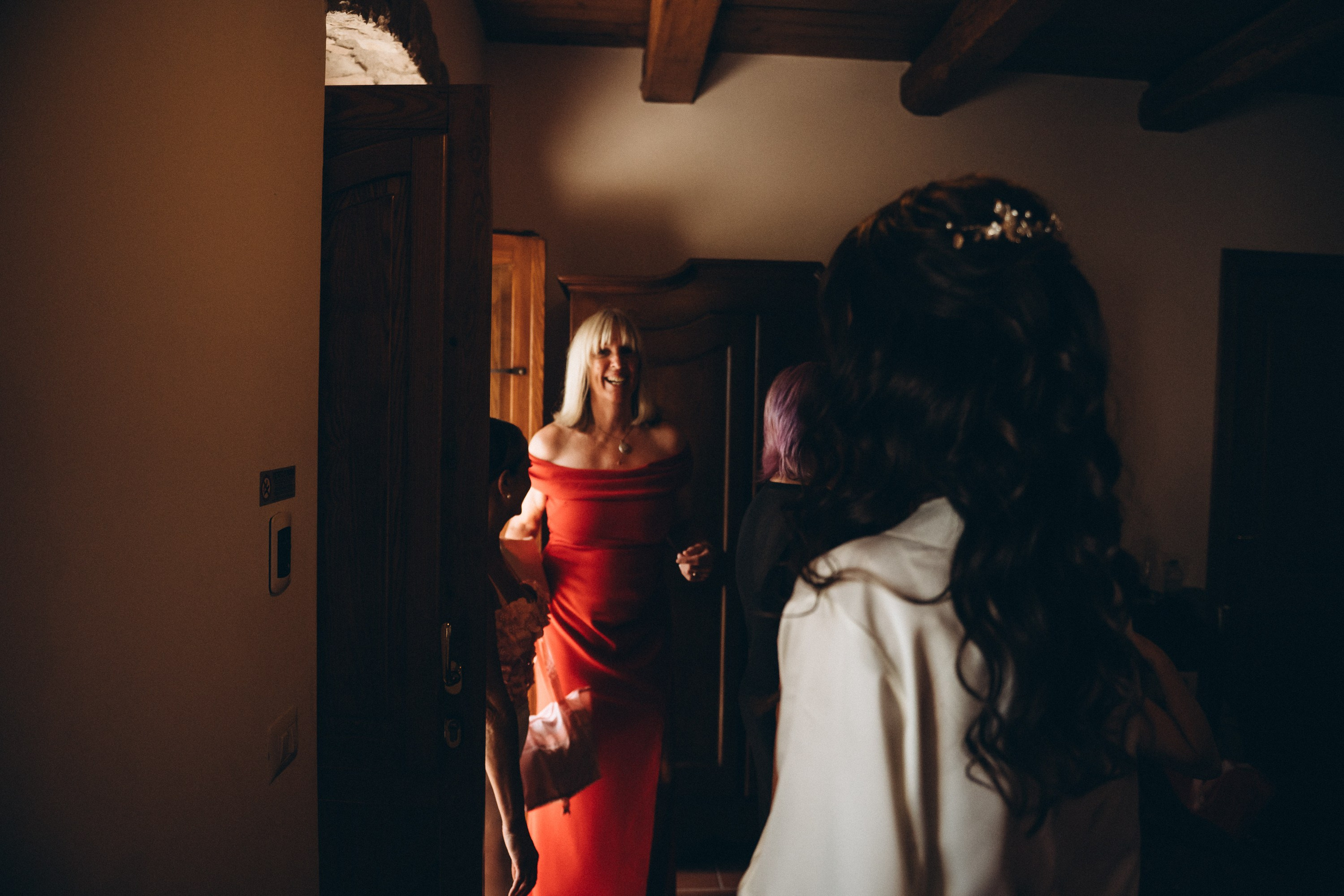 AMBER & ANTONIO. Ciao, benvenuta! Sono Anastasia la vostra fotografa per il matrimonio