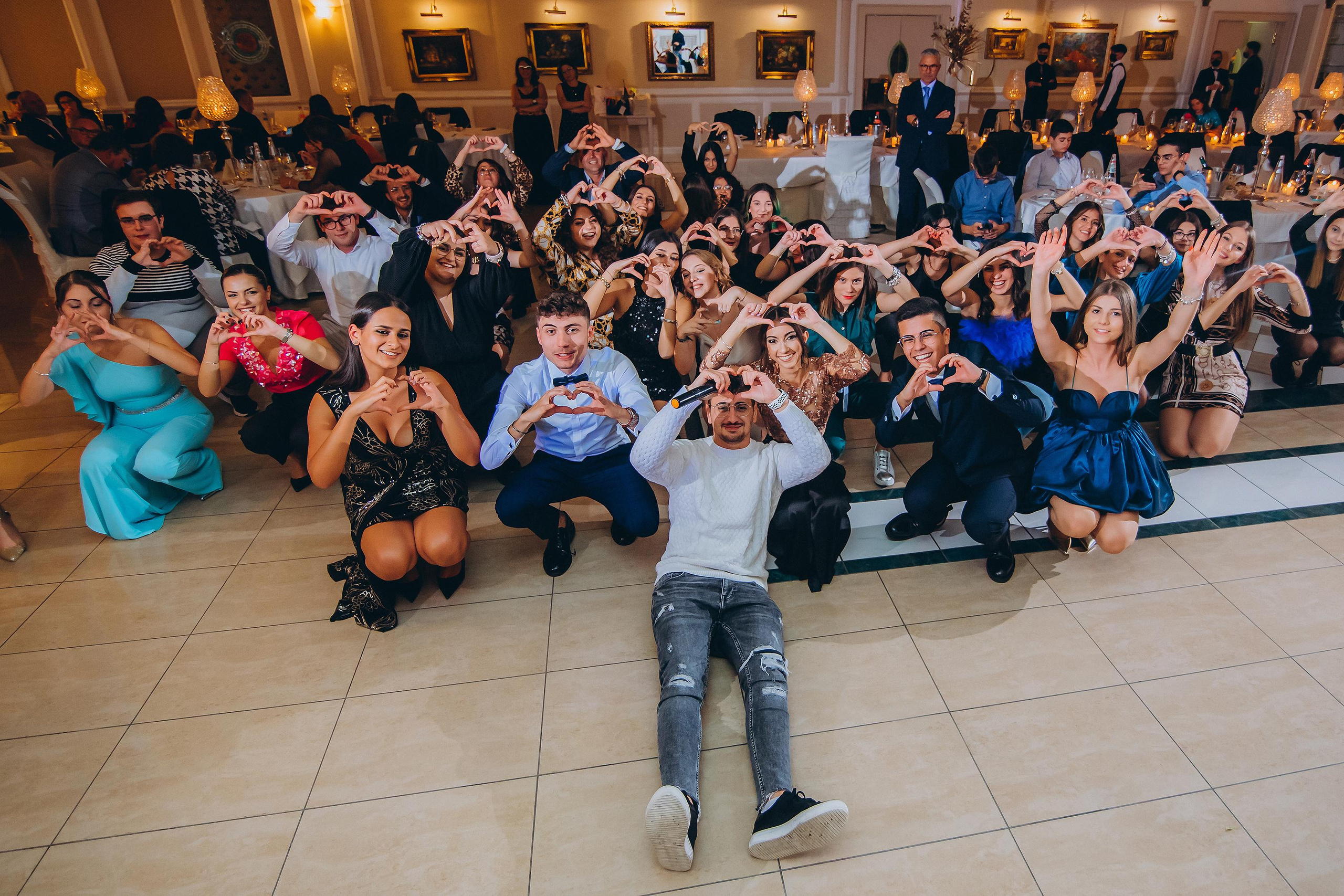 18 anni di Francesca. Ciao, benvenuta! Sono Anastasia la vostra fotografa per il matrimonio