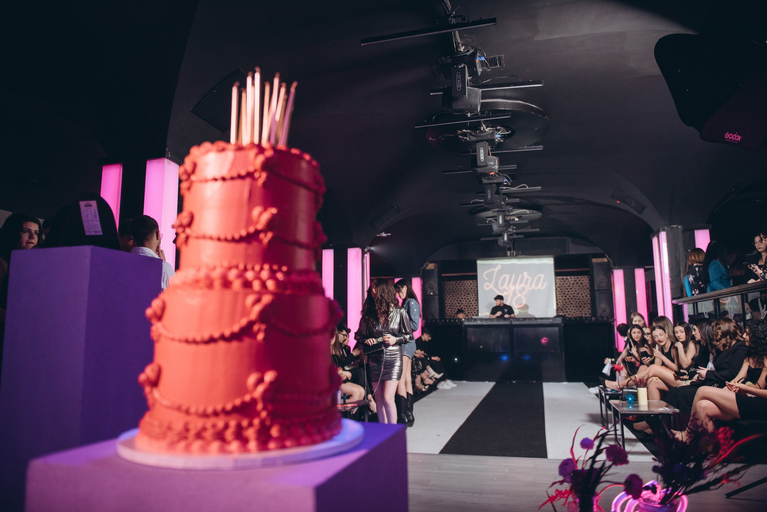 COMPLEANNO DI LAURA. Ciao, benvenuta! Sono Anastasia la vostra fotografa per il matrimonio