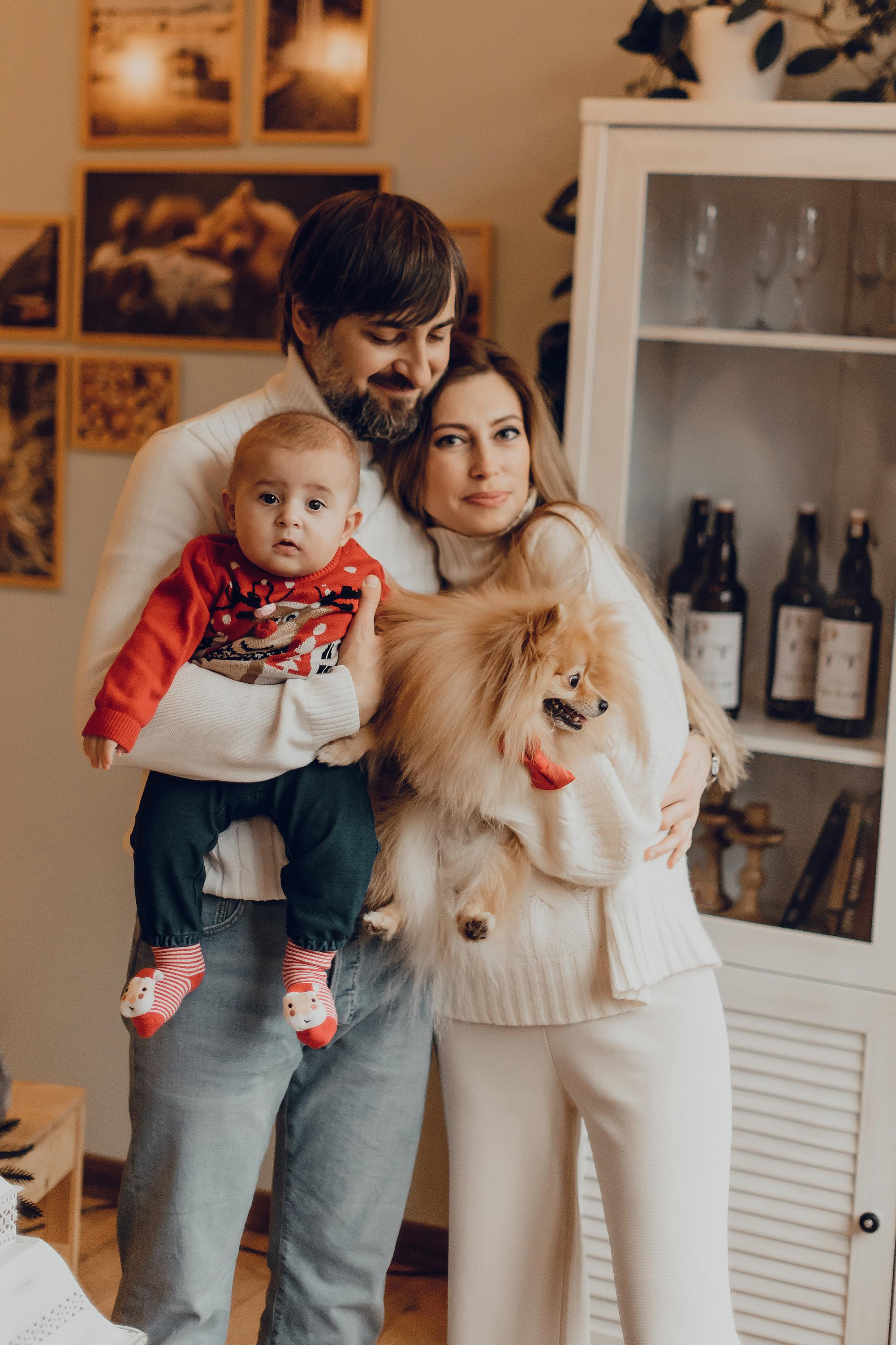 Foto di famiglia. Ciao, benvenuta! Sono Anastasia la vostra fotografa per il matrimonio