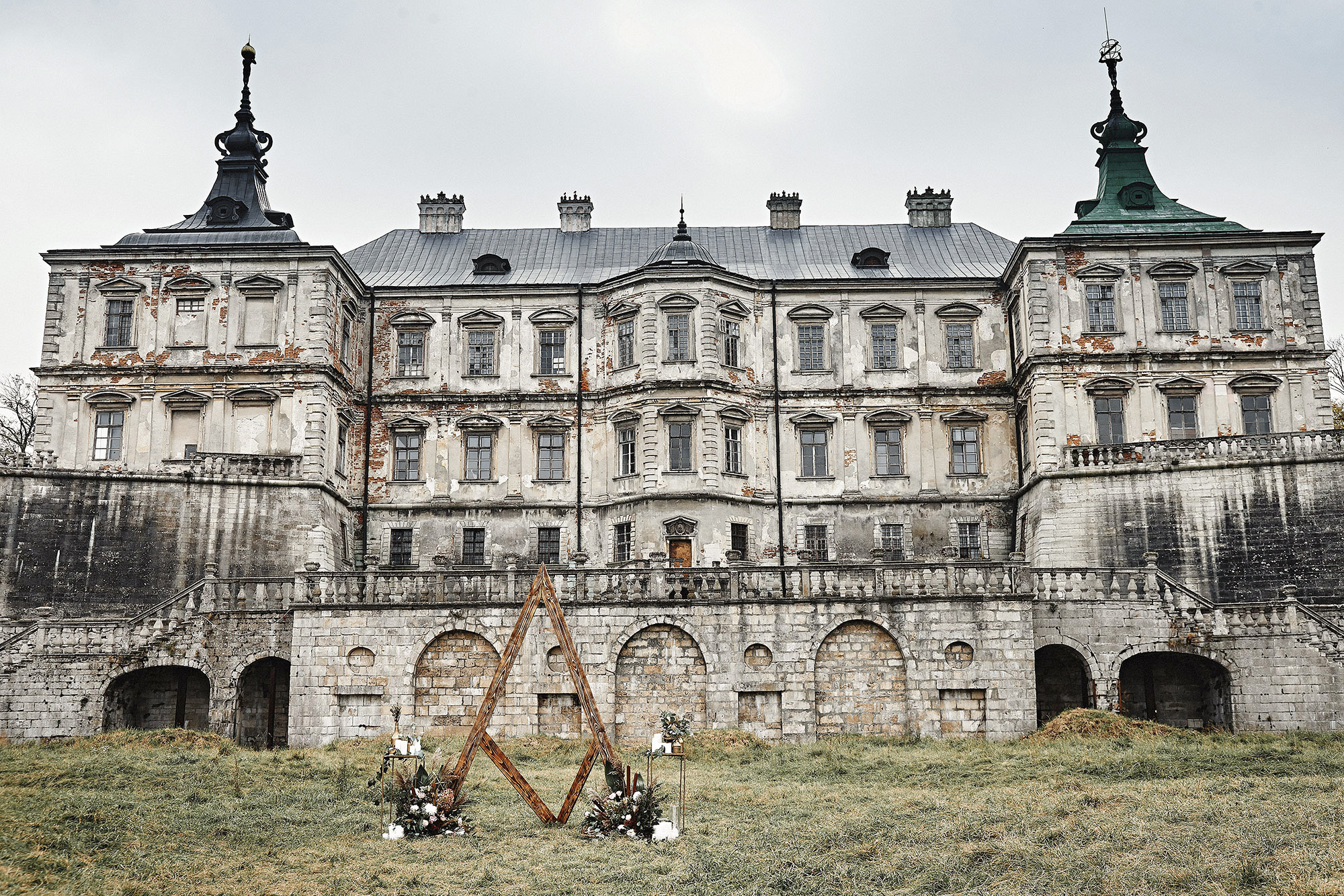 Свадебная съемка в Подгорецком замке фотограф Владимир Тачанский. Фотограф на весілля Київ, Хмельницький, Львів. Тачанський Володимир