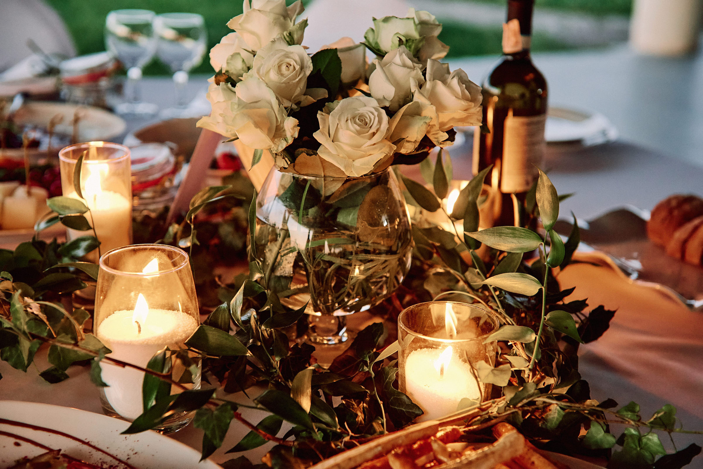 Свадебная съемка летом в Киеве на природе, фотограф Владимир Тачанский. Фотограф на весілля Київ, Хмельницький, Львів. Тачанський Володимир