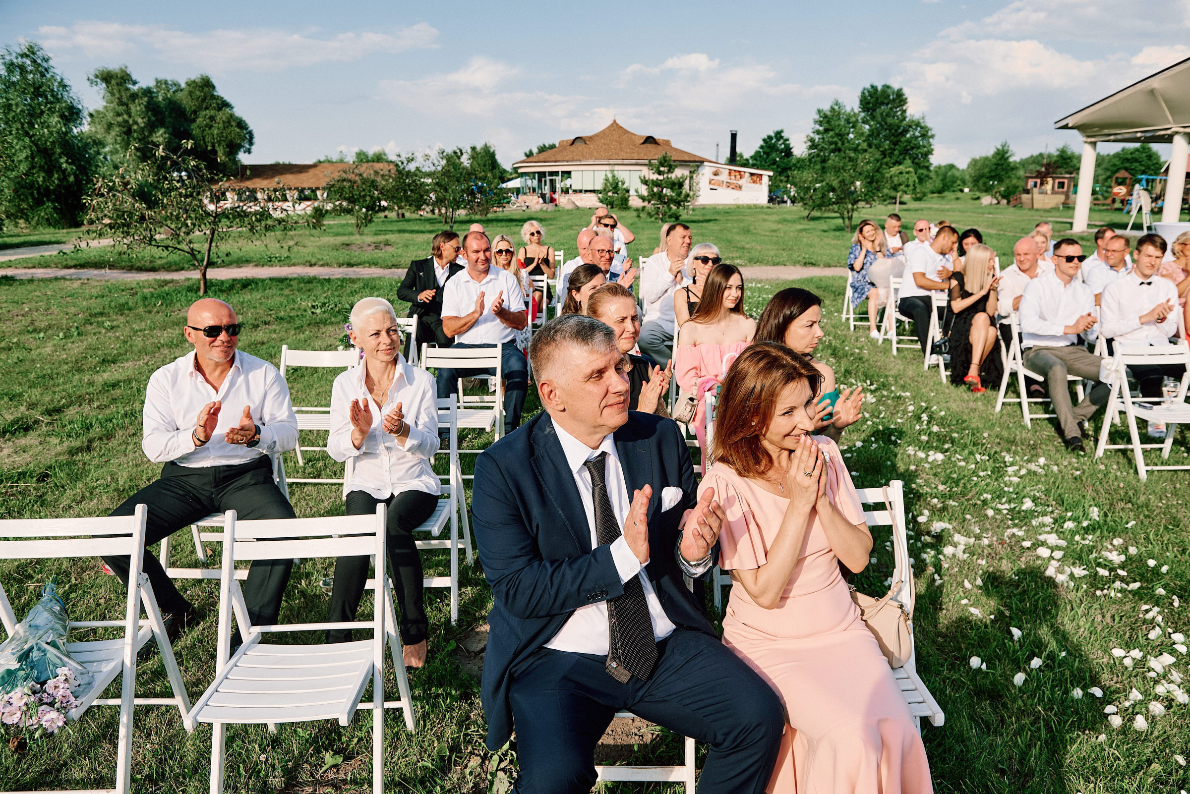 Свадебная съемка летом в Киеве на природе, фотограф Владимир Тачанский. Фотограф на весілля Київ, Хмельницький, Львів. Тачанський Володимир