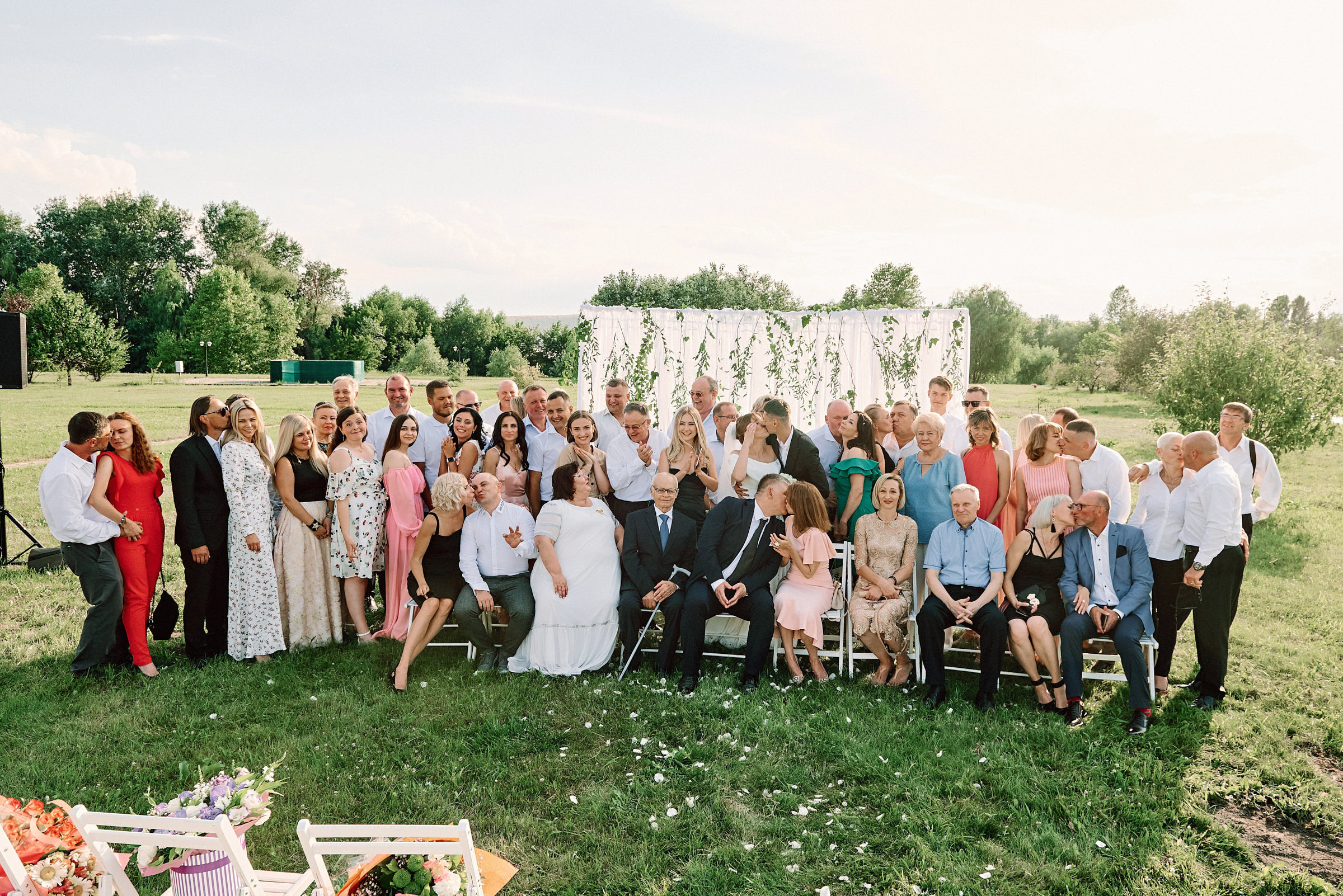 Свадебная съемка летом в Киеве на природе, фотограф Владимир Тачанский. Фотограф на весілля Київ, Хмельницький, Львів. Тачанський Володимир