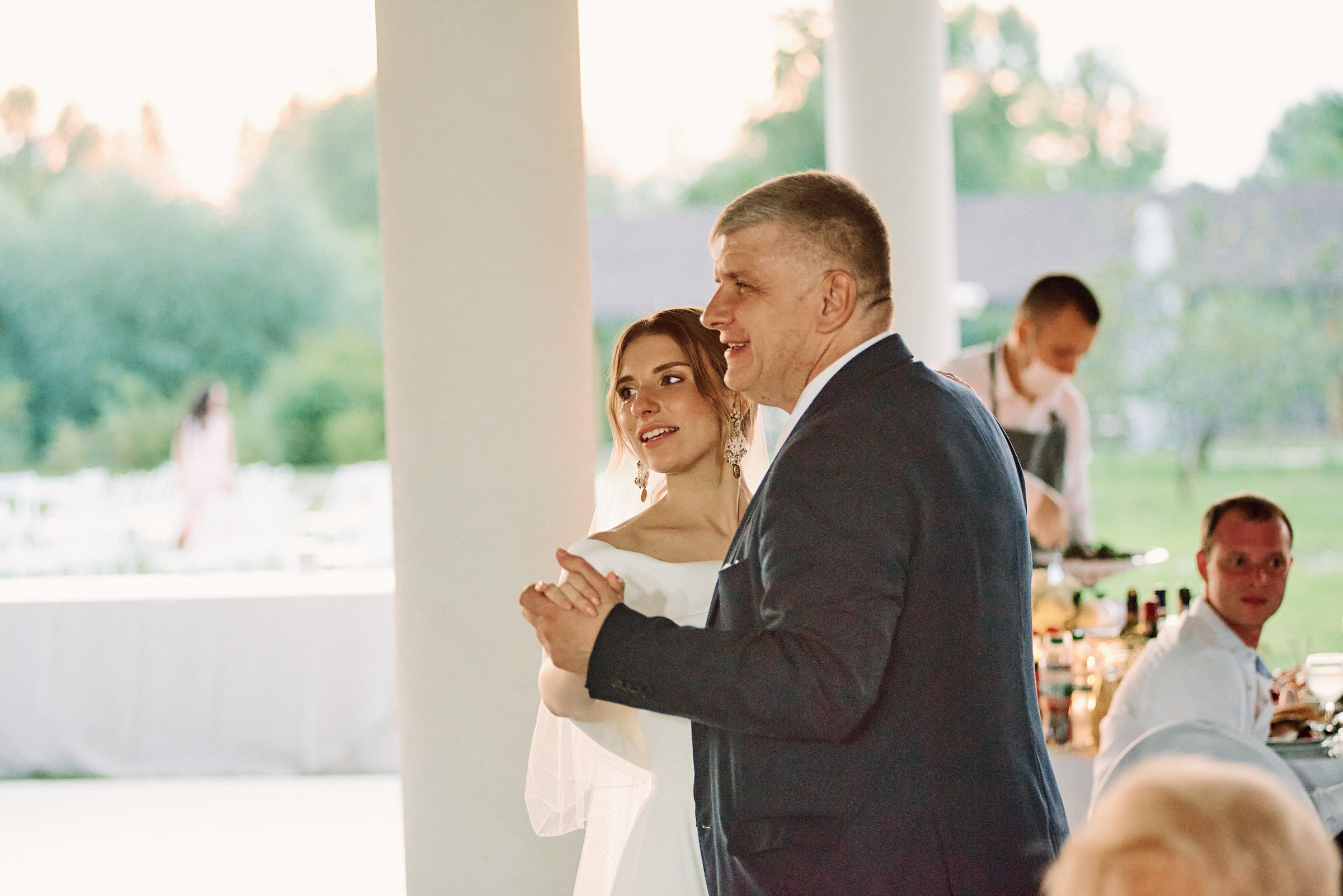 Свадебная съемка летом в Киеве на природе, фотограф Владимир Тачанский. Фотограф на весілля Київ, Хмельницький, Львів. Тачанський Володимир