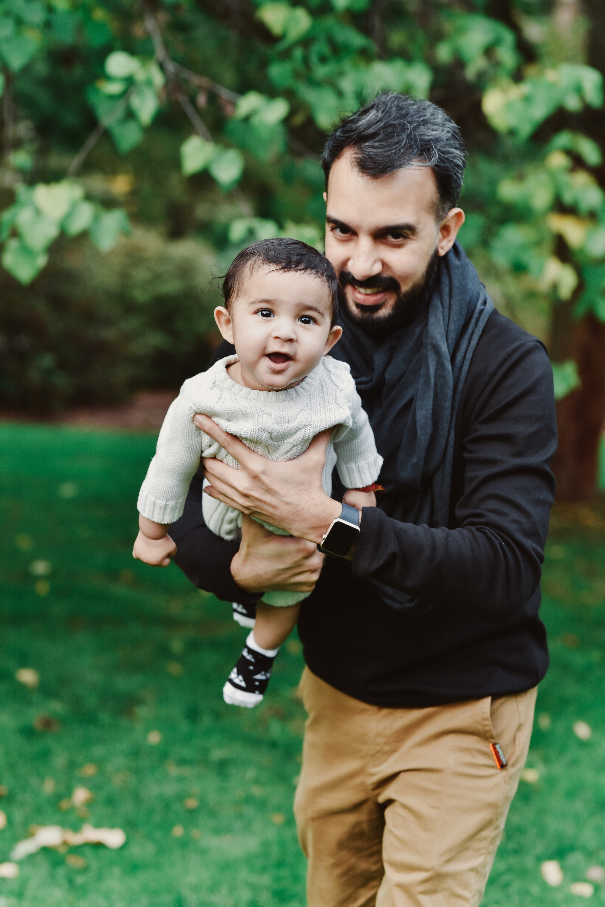 Sonal, Dimpee, Rohan and our little hero Miraan. Photographer Katia Velich Toronto Oakville GTA
