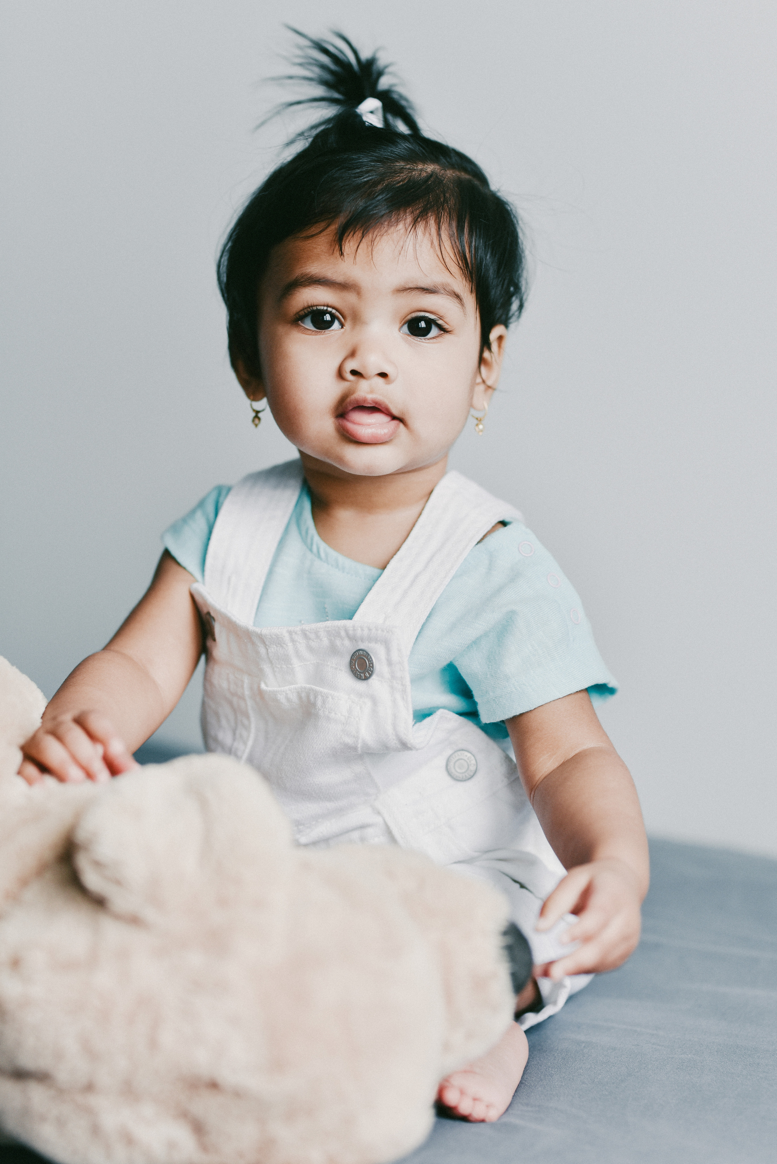 Kiara. Photographer Katia Velich Toronto Oakville GTA