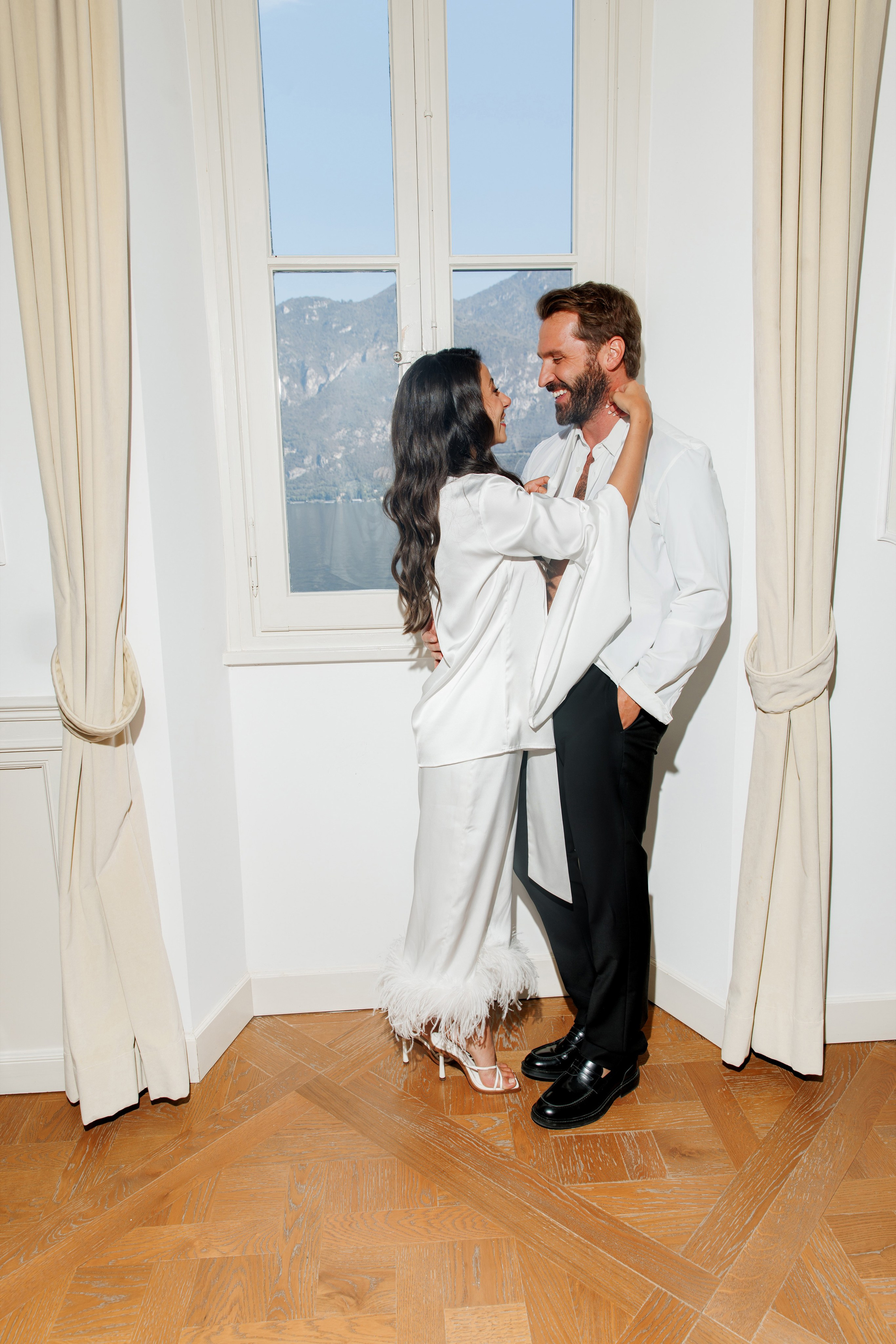 Worldwide wedding photographer