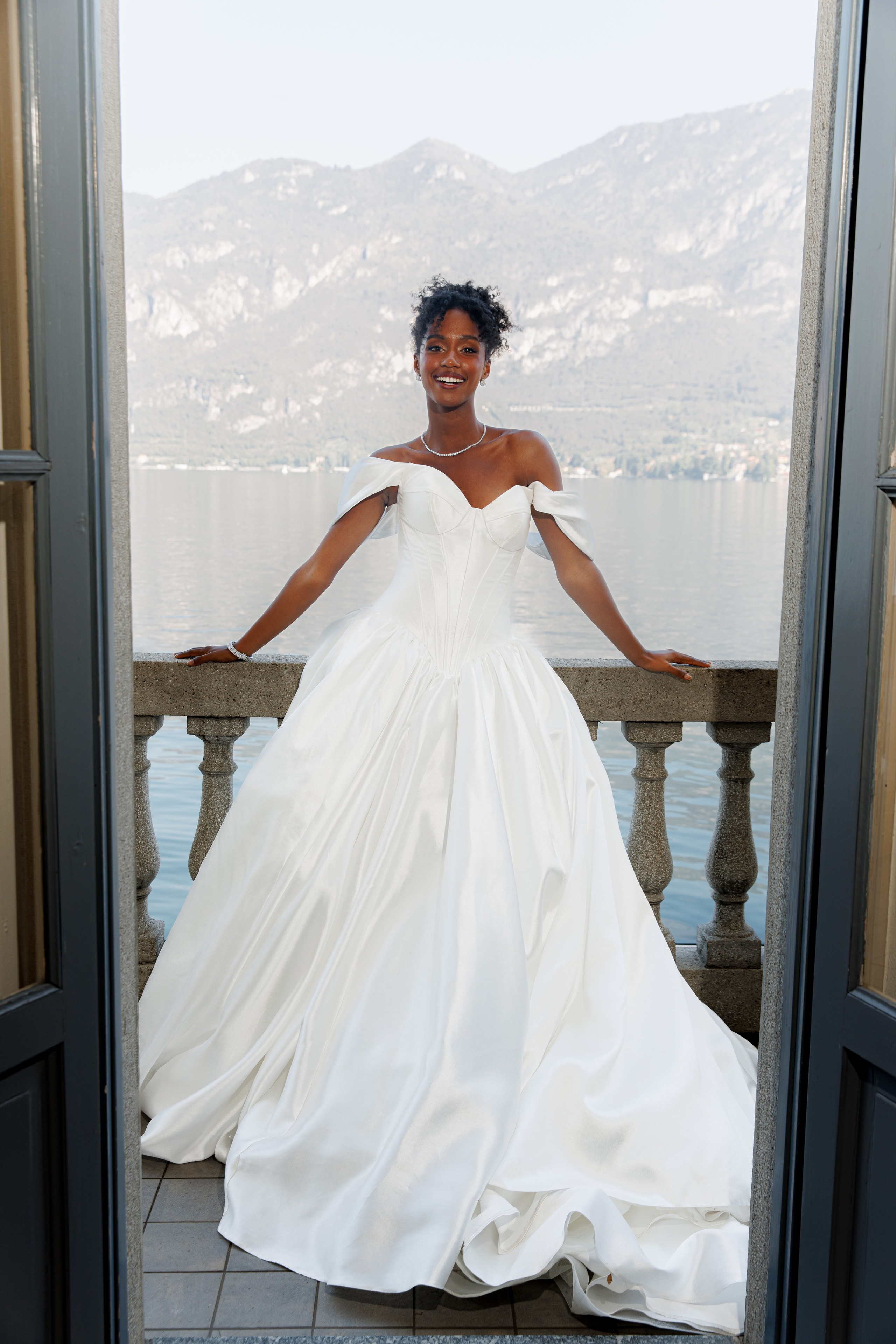 Worldwide wedding photographer