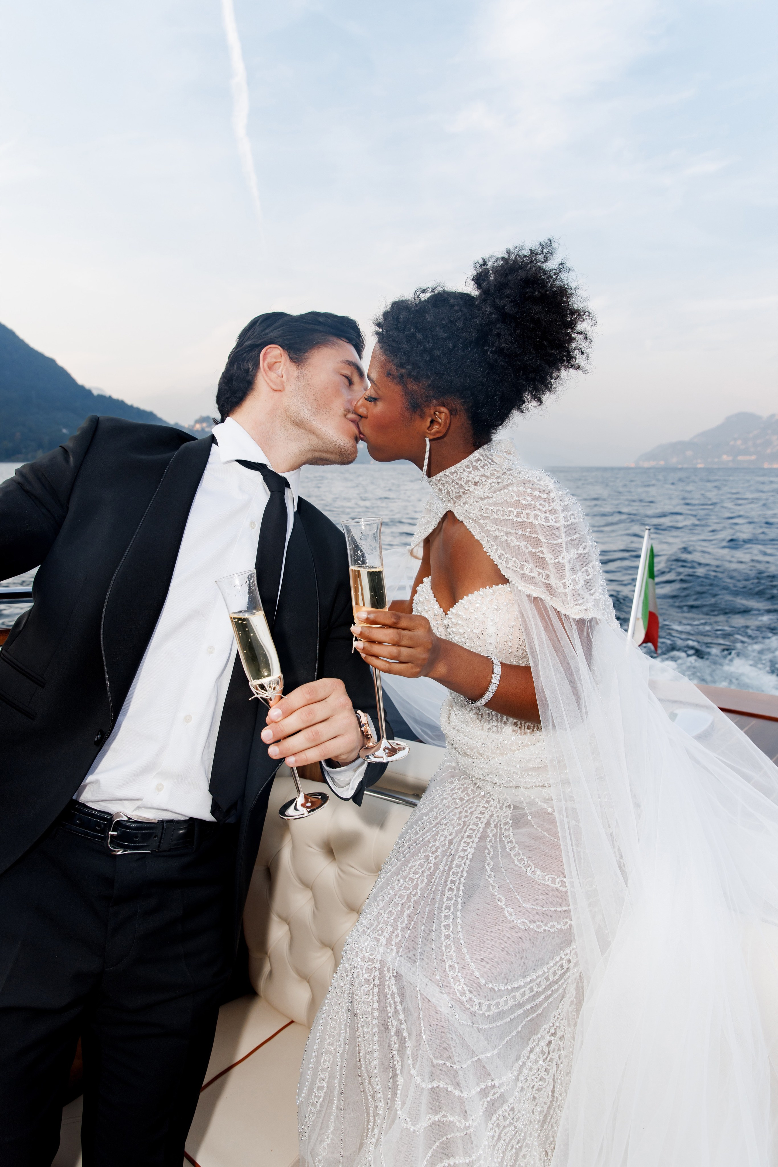 Worldwide wedding photographer