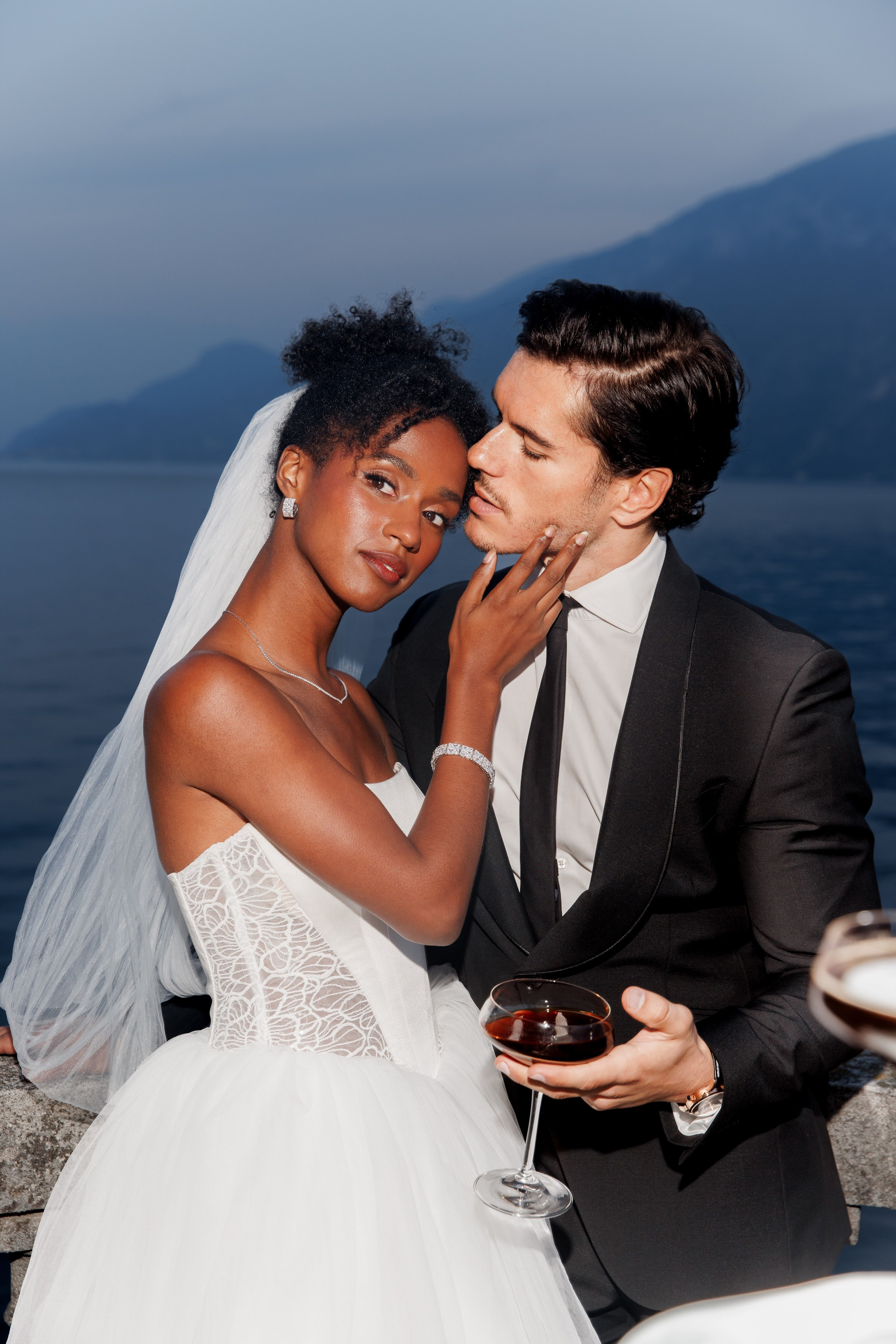 Worldwide wedding photographer