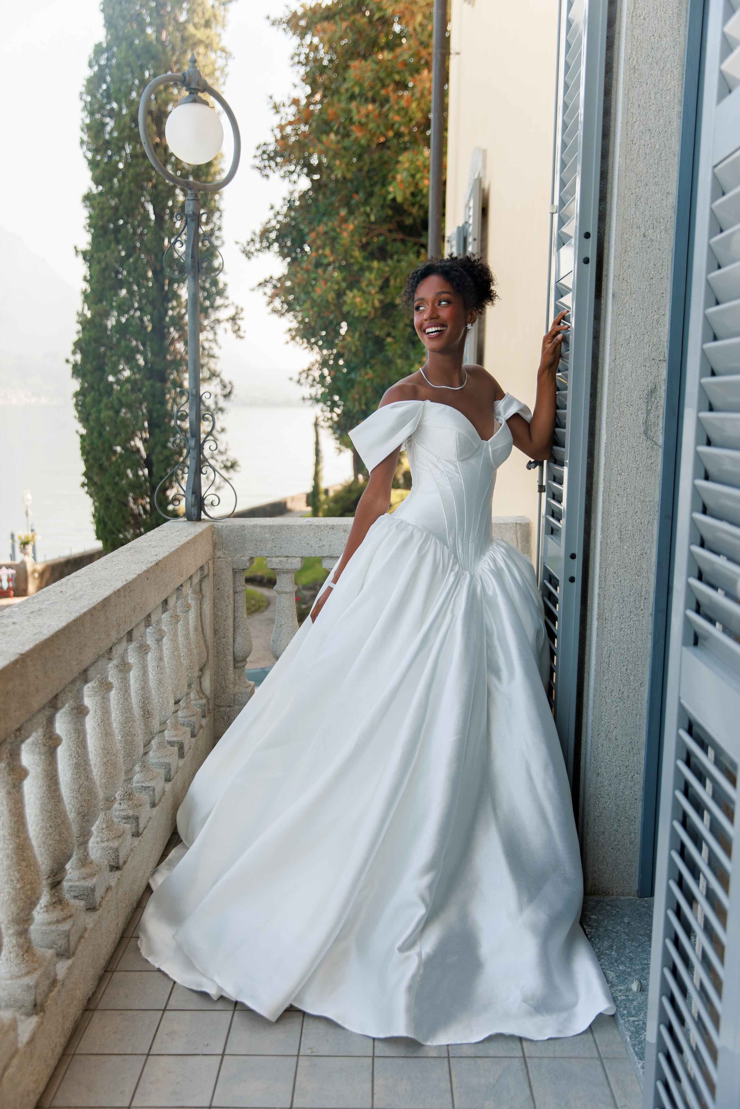 Worldwide wedding photographer