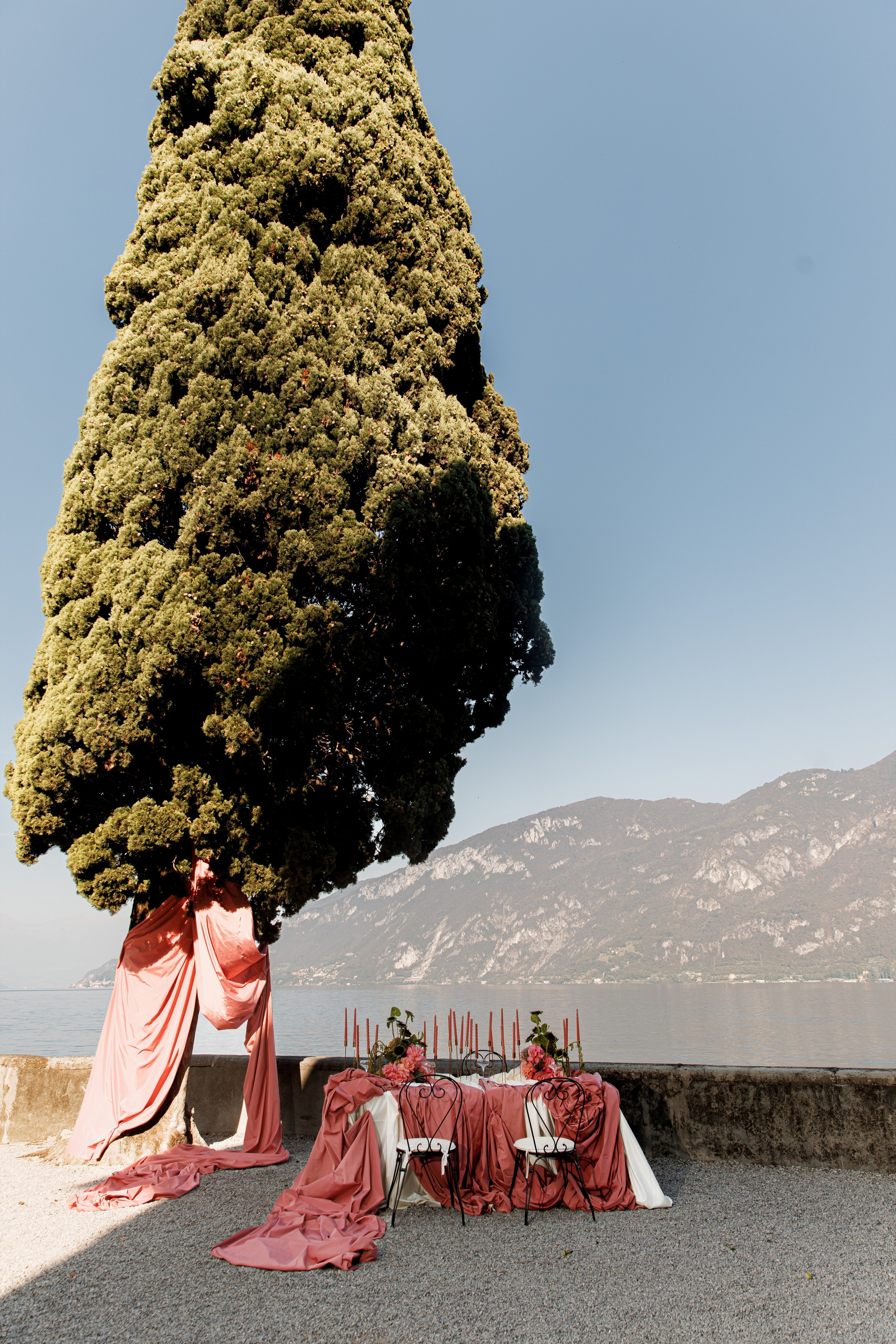 Worldwide wedding photographer