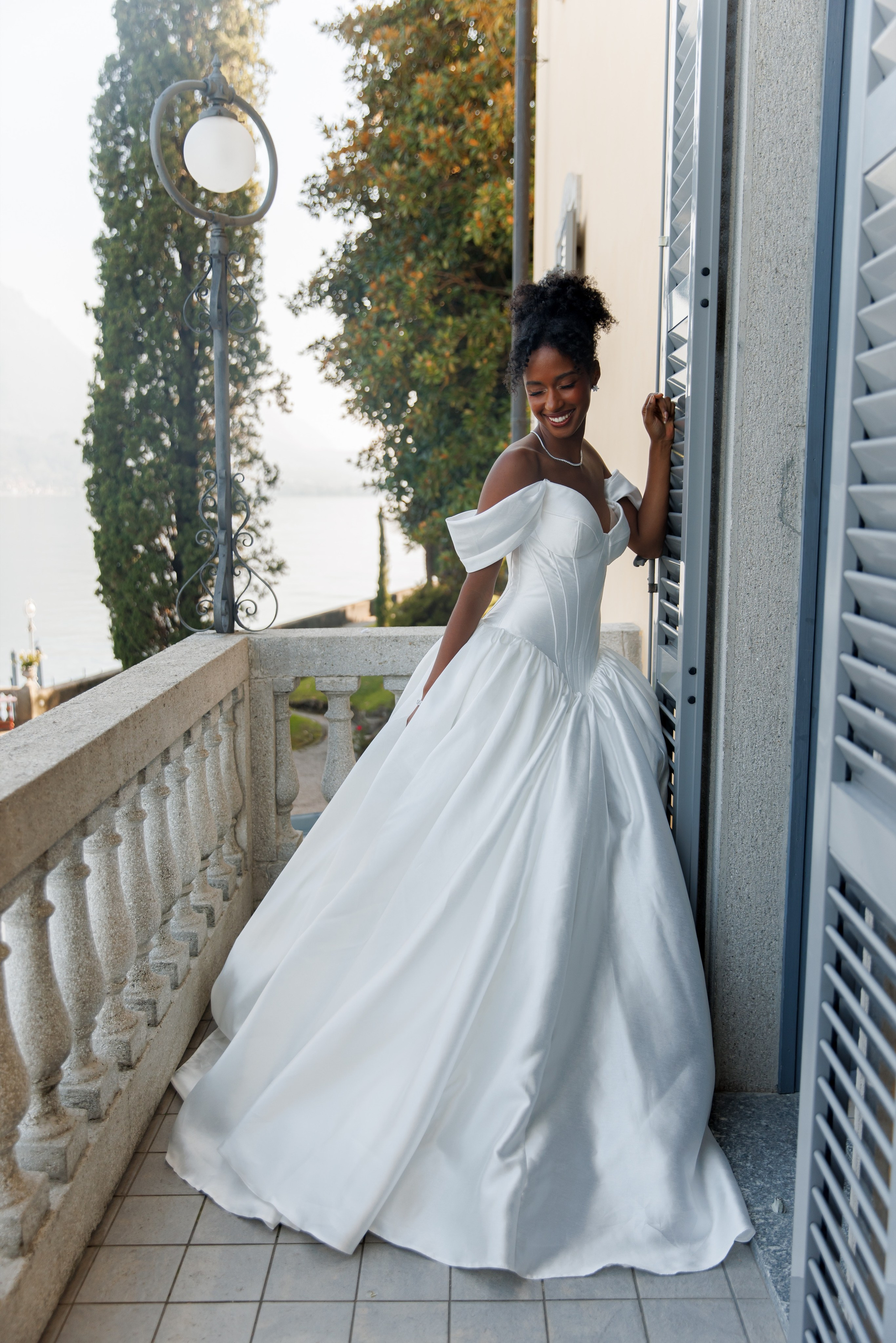 Worldwide wedding photographer