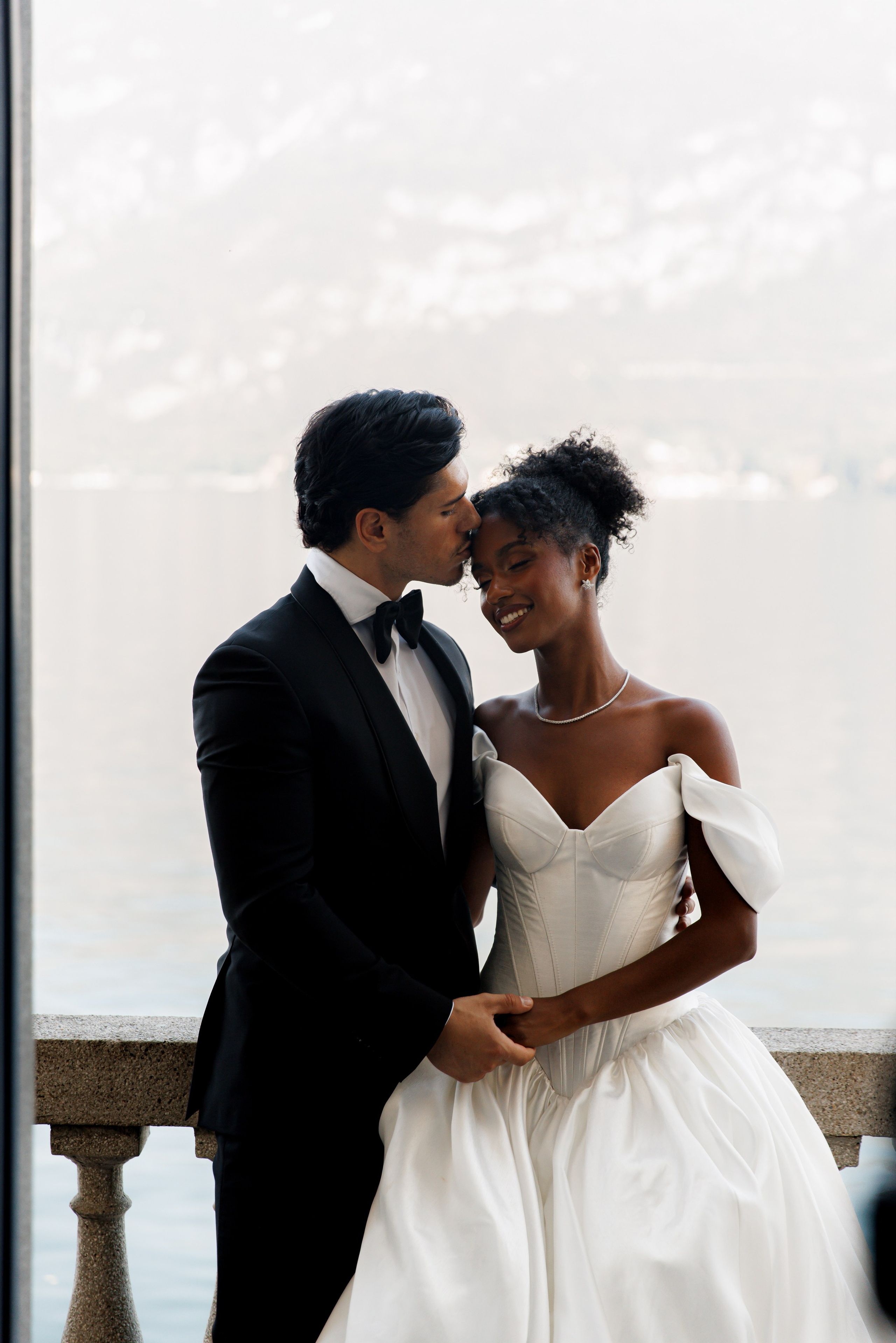 Worldwide wedding photographer