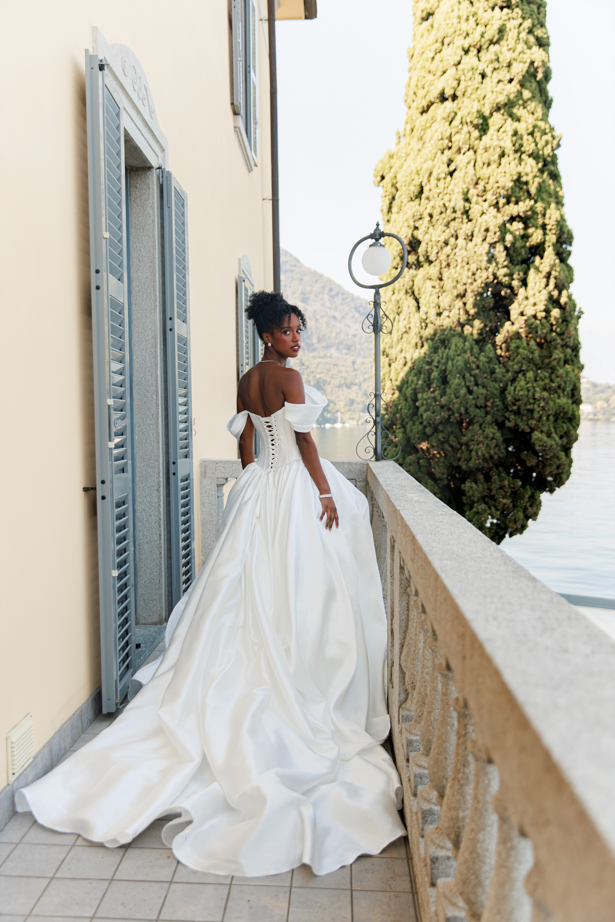 Worldwide wedding photographer