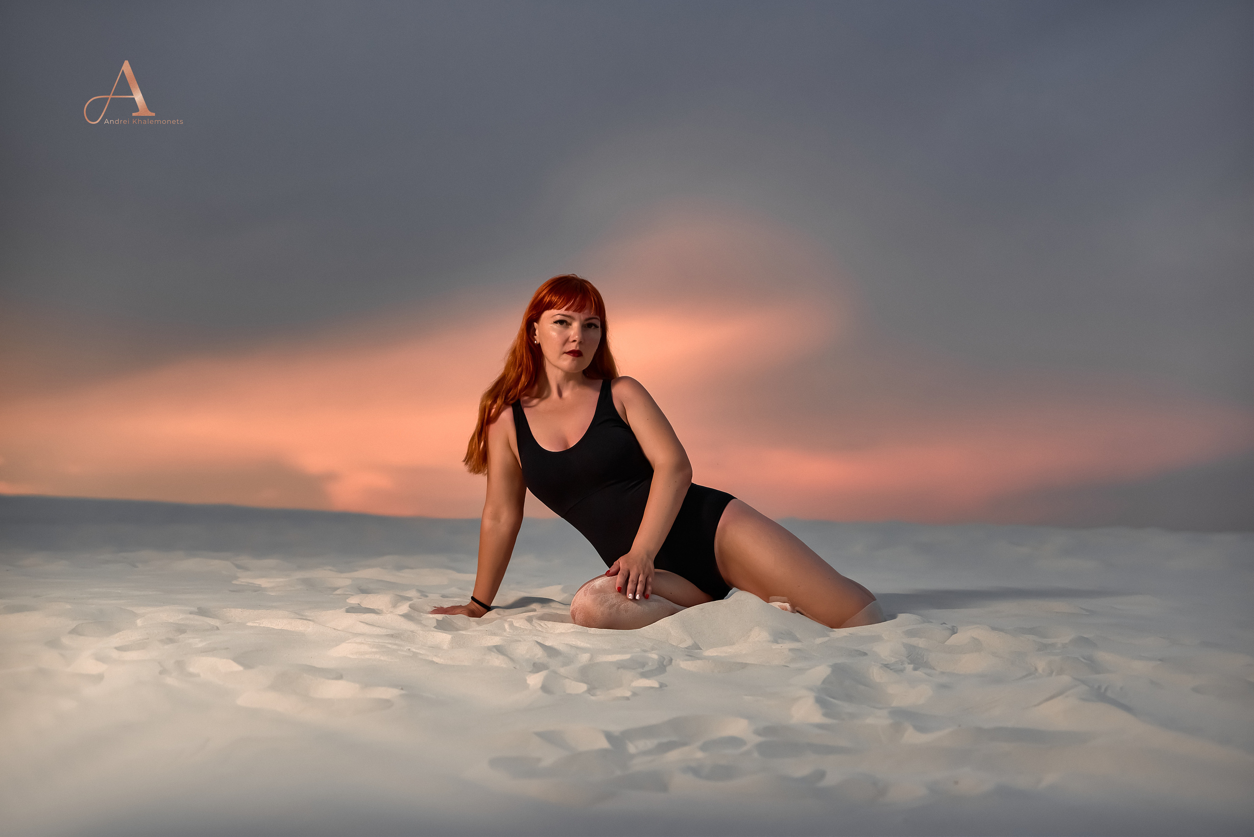Огненная красотка, прогулка по белым пескам. Профессиональный Фотограф Халемонец Андрей в Кривой Рог Днепр Украина
