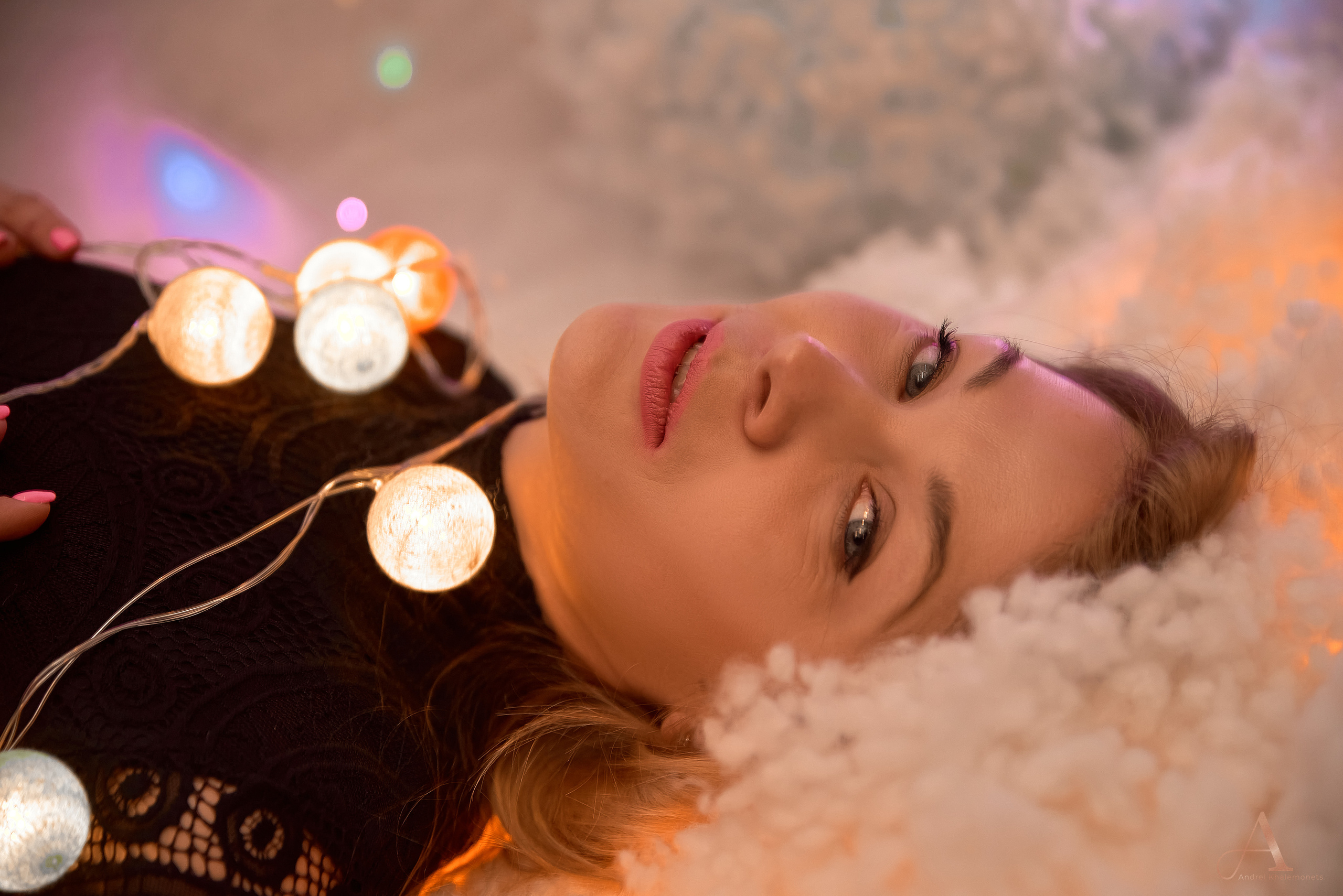 фото с гирляндой.