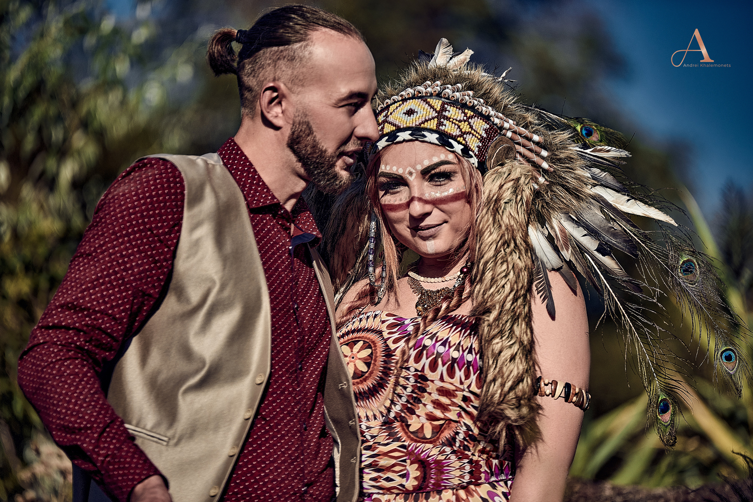 Влюбленная пара индейцев, тематическая фотосессия.