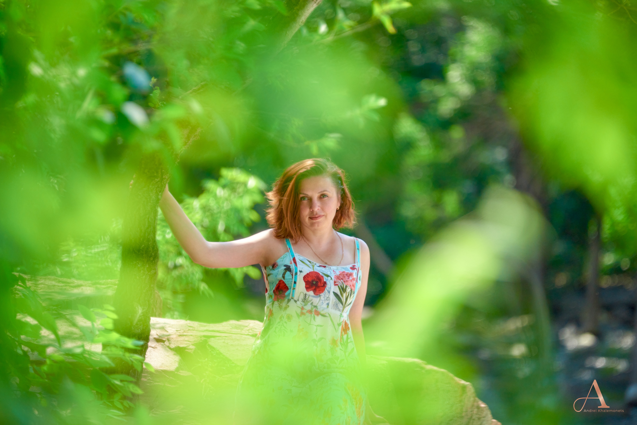 Фотоссесия девушки в зеленых листиках от лучшего фотографа в Кривой Рог, Днепр Украина.
