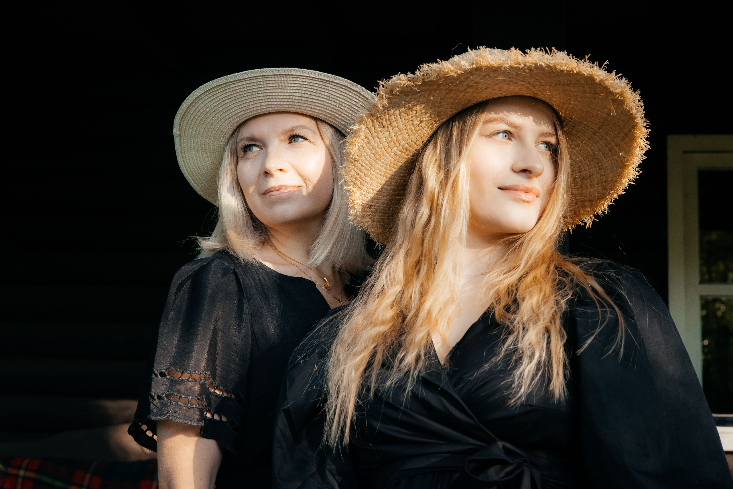 Natilia and Maria. Photographer Andrey Nekrasov