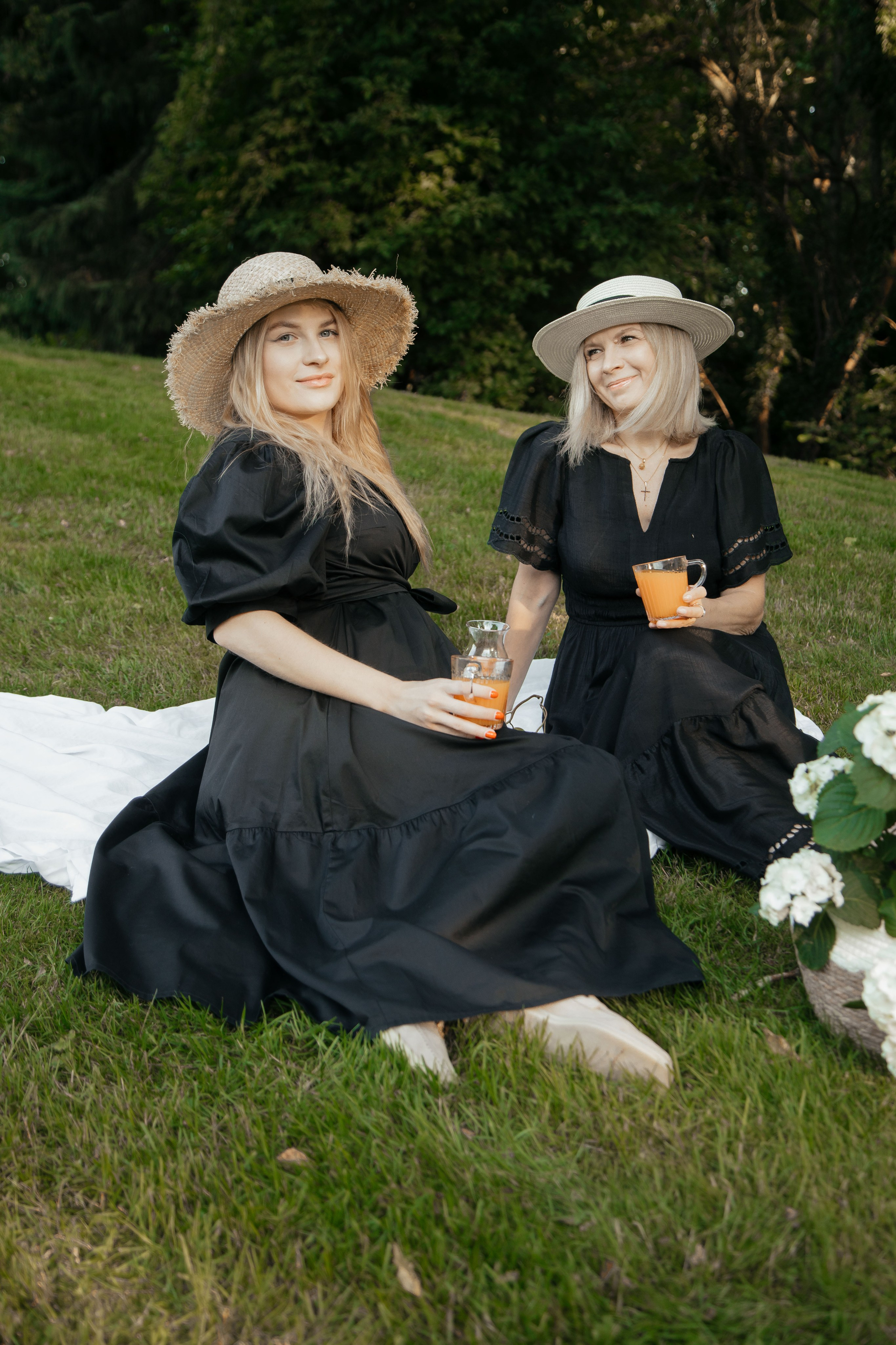 Natilia and Maria. Photographer Andrey Nekrasov