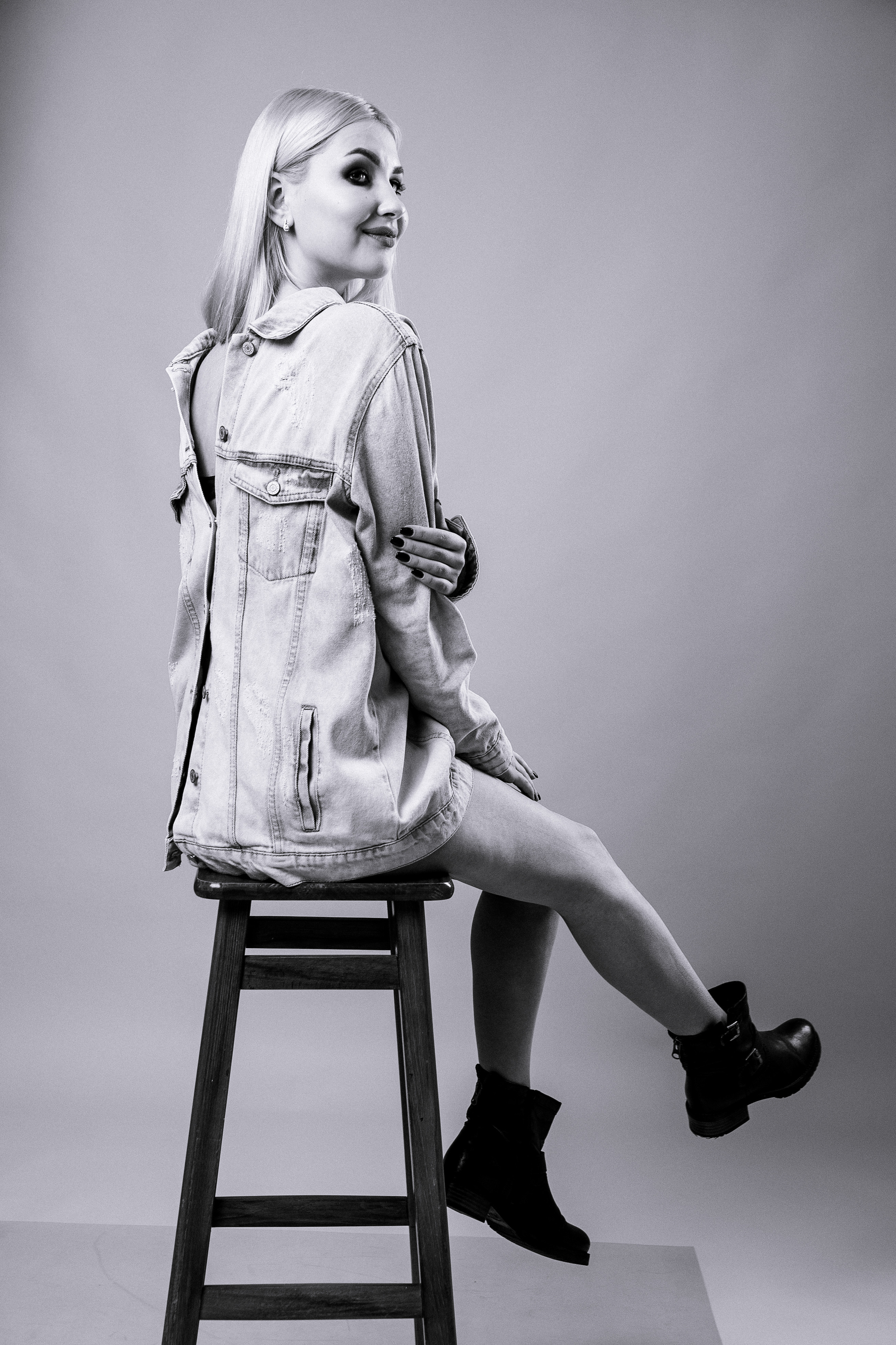 Denim sexy girl. Весільний фотограф Чернігів — Elena Ozornina