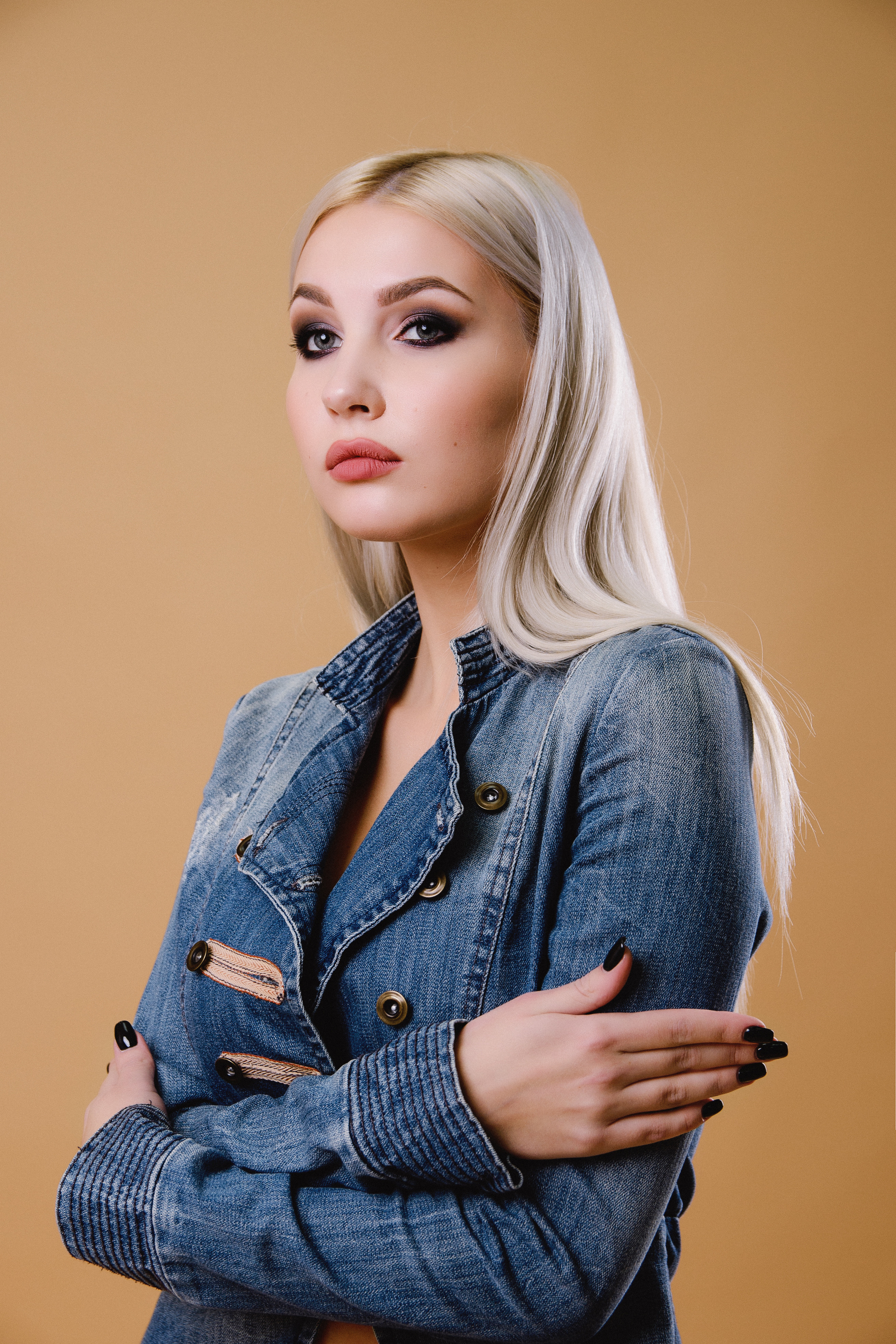 Denim sexy girl. Весільний фотограф Чернігів — Elena Ozornina