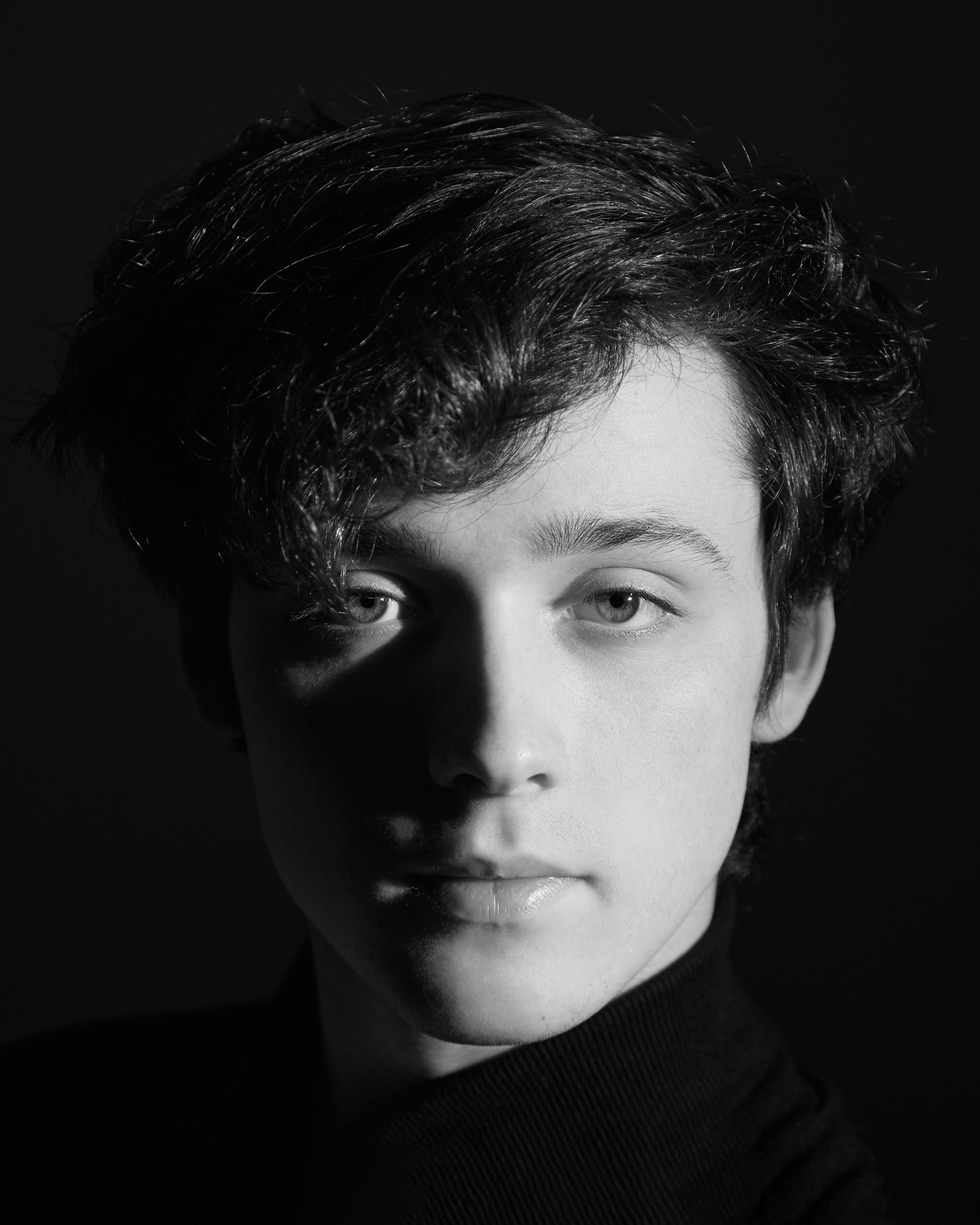 Model tests. Fashion and portrait photographer Inga Makeyeva