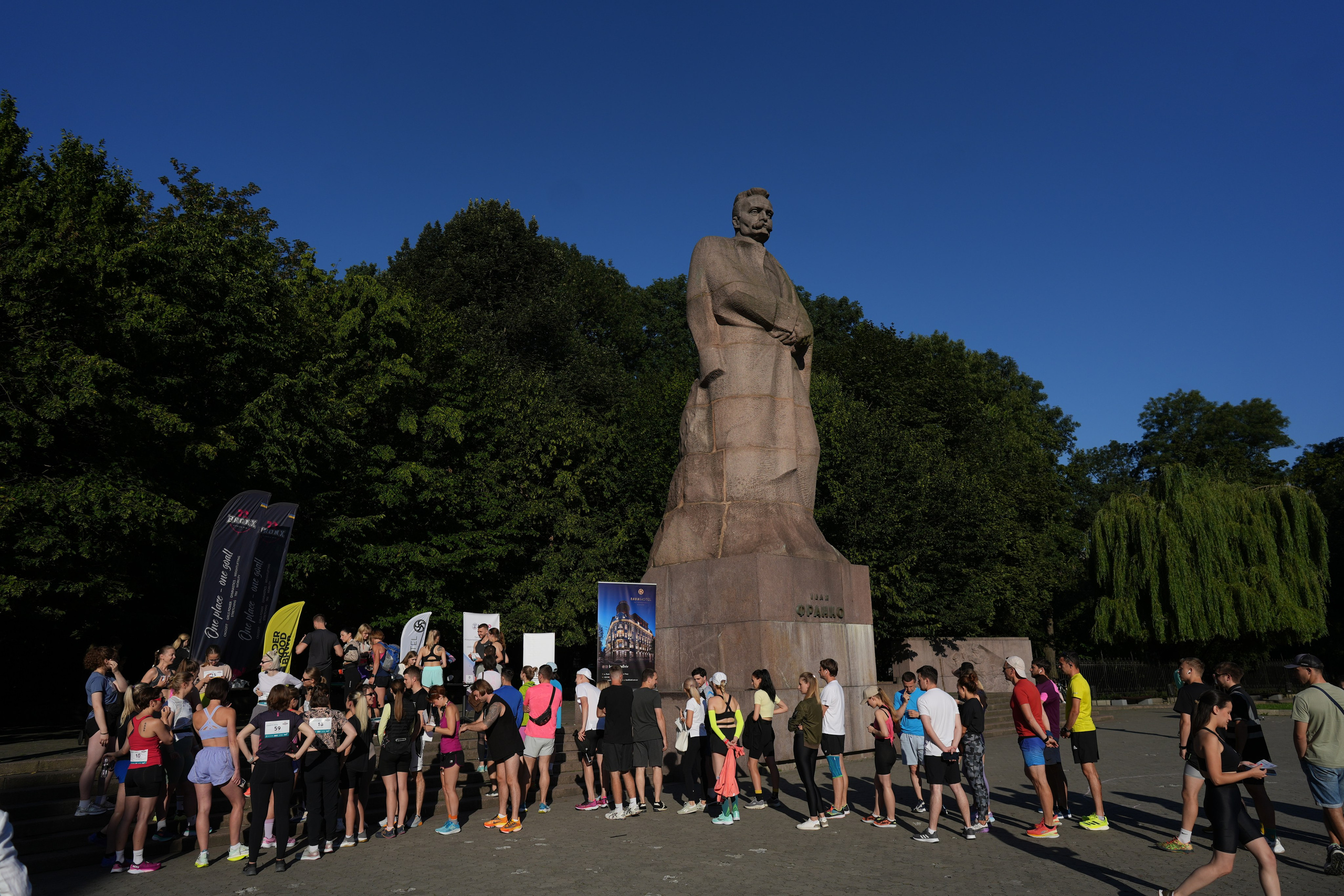 BANKHOTEL CHARITY RUN. Весільний фотограф Сергій Черепанов - Львів, Київ, Кропивницький