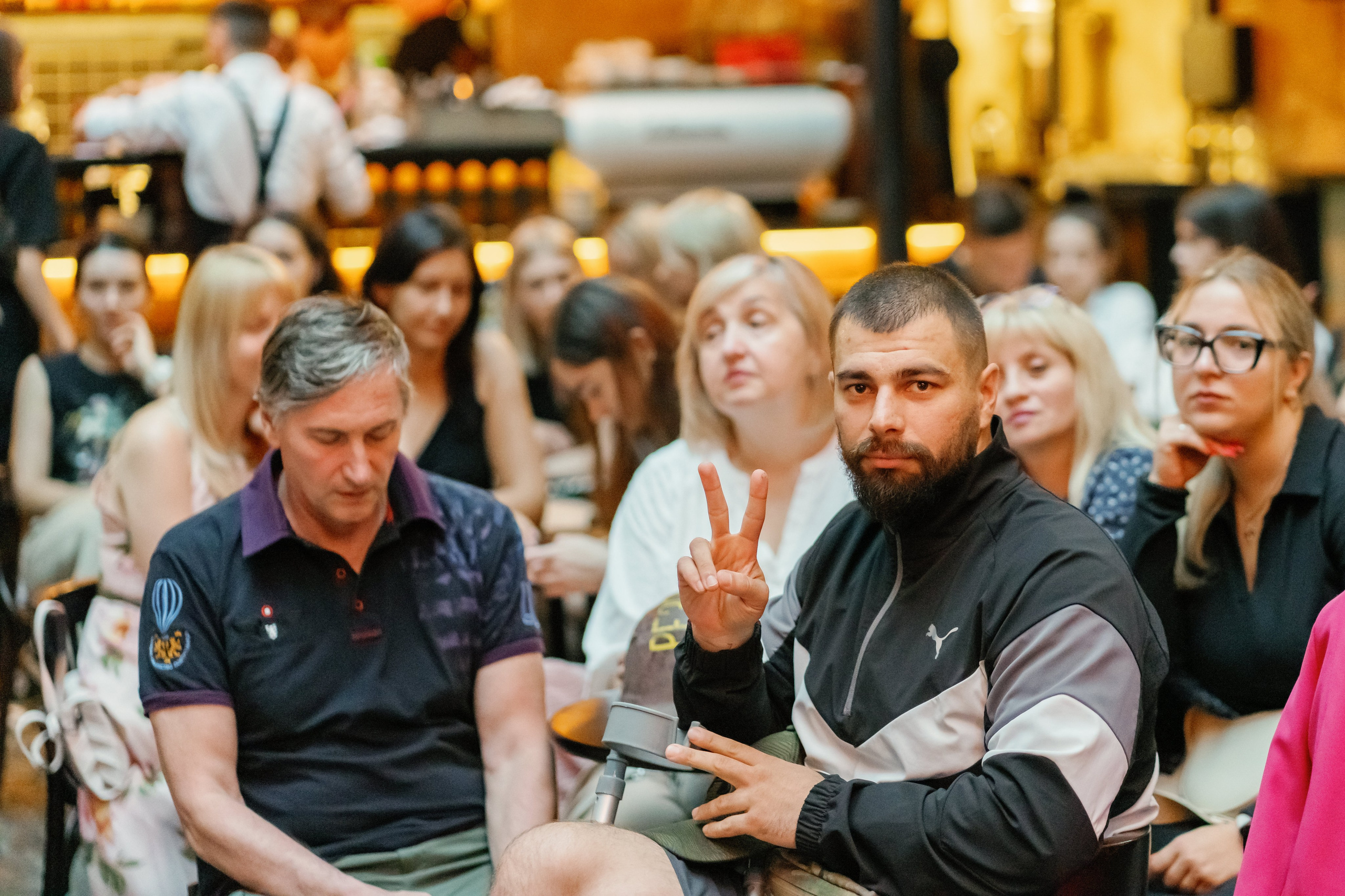 #ДашаЧитає. Весільний фотограф Сергій Черепанов - Львів, Київ, Кропивницький