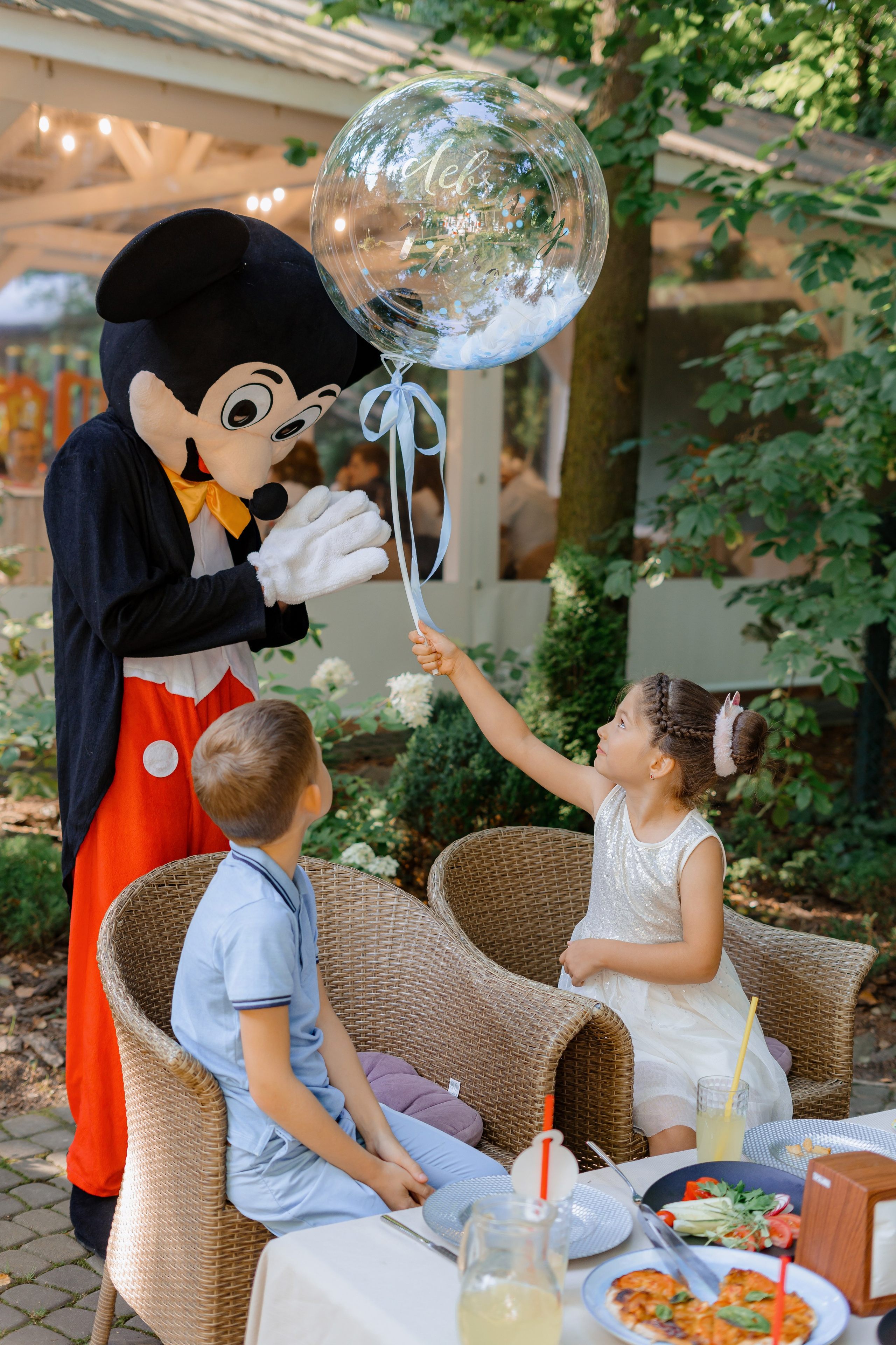 LEV FIRST YEAR. Весільний фотограф Сергій Черепанов - Львів, Київ, Кропивницький