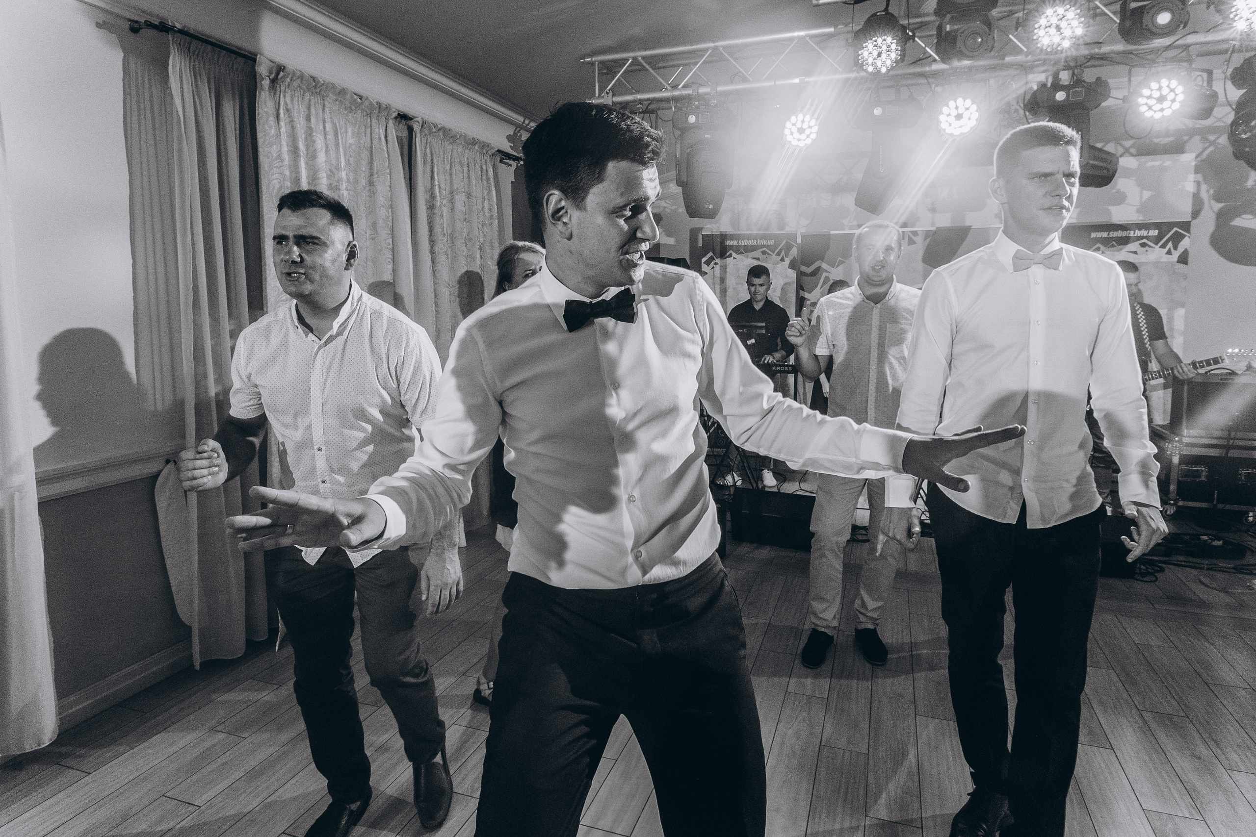 Божена та Юрій. Весільний фотограф Сергій Черепанов - Львів, Київ, Кропивницький