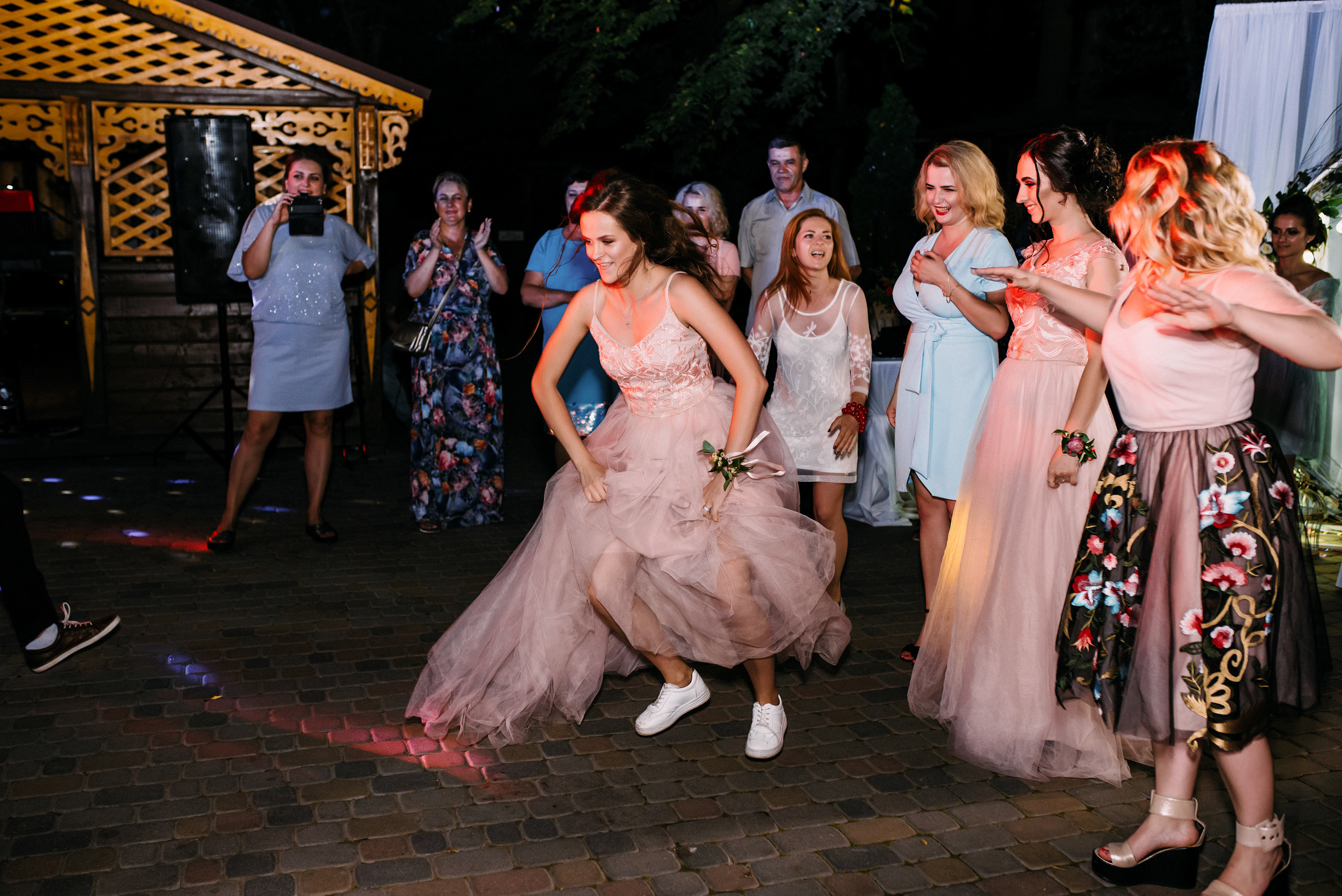 Весільна фотозйомка гарної пари в Рівному. Весільний фотограф | Рівне | Львів | Ваш фотограф на весілля