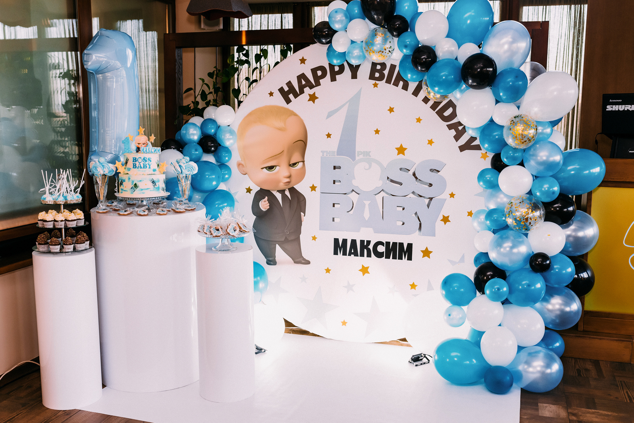 День Народження в ресторані. Весільний фотограф | Рівне | Львів | Ваш фотограф на весілля