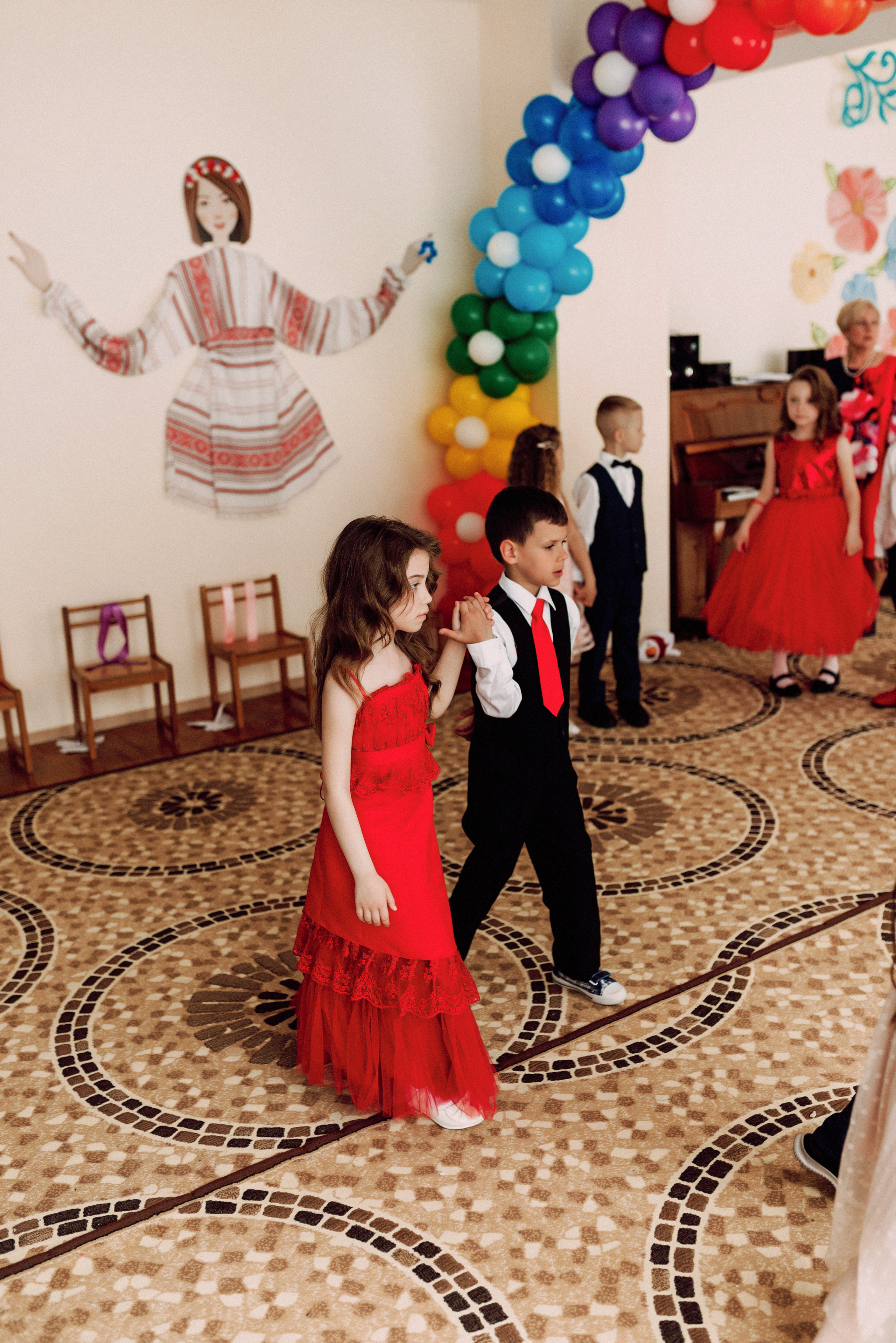 Ранок в садочку. Весільний фотограф | Рівне | Львів | Ваш фотограф на весілля