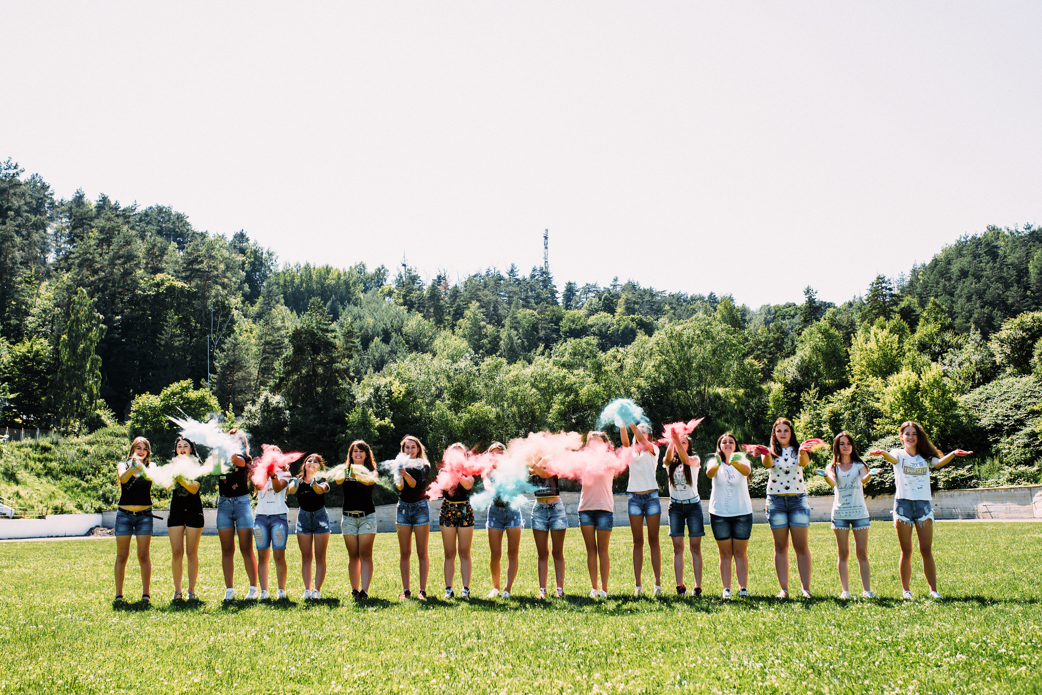 Фотосесія студентів з фарбою Холі. Весільний фотограф | Рівне | Львів | Ваш фотограф на весілля