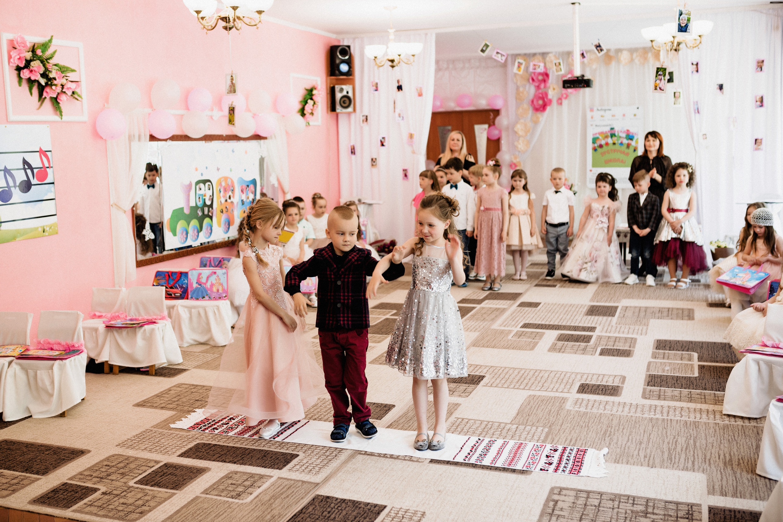 Випускний в садочку. Весільний фотограф | Рівне | Львів | Ваш фотограф на весілля