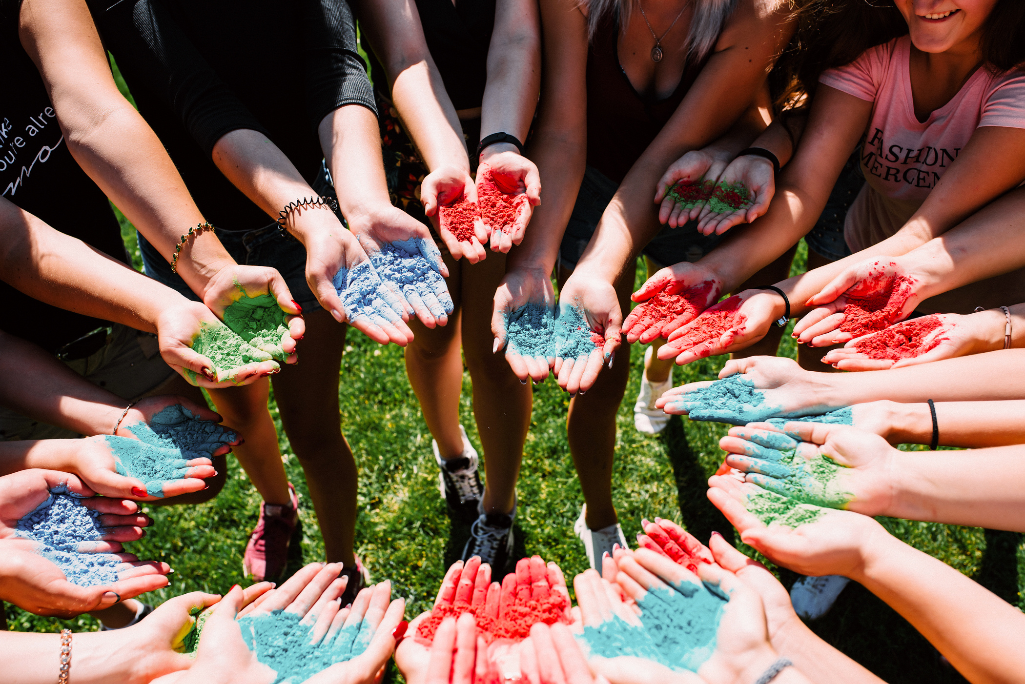 Фотосесія студентів з фарбою Холі. Весільний фотограф | Рівне | Львів | Ваш фотограф на весілля